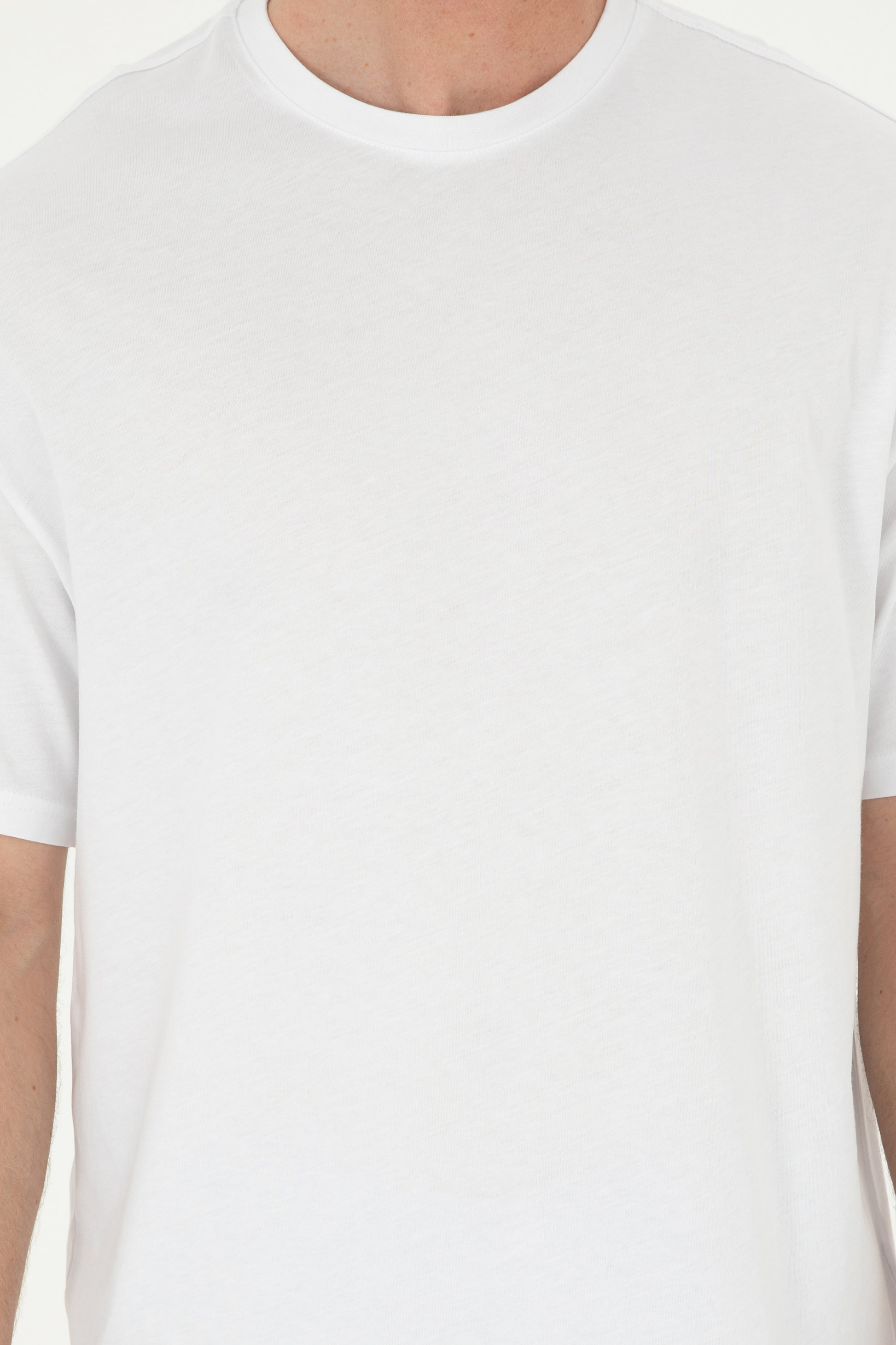 Men's Comfort Fit Crew Neck White T-Shirt