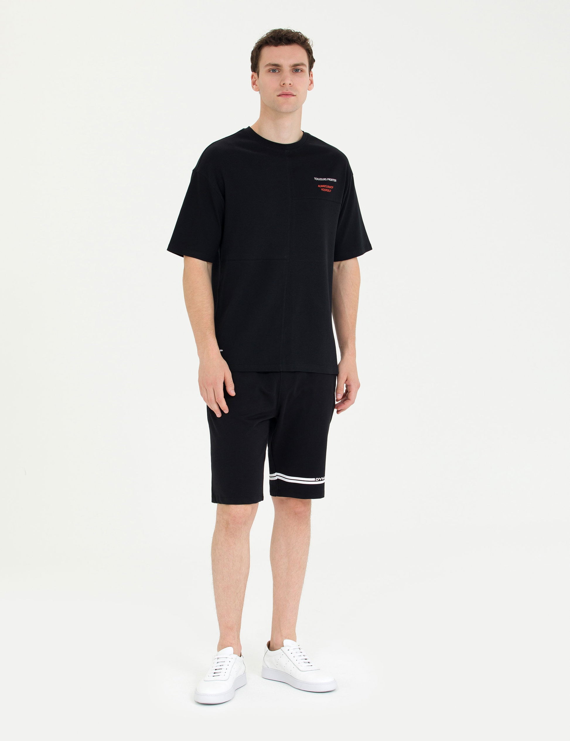 Black Regular Fit Crew Neck T-Shirt