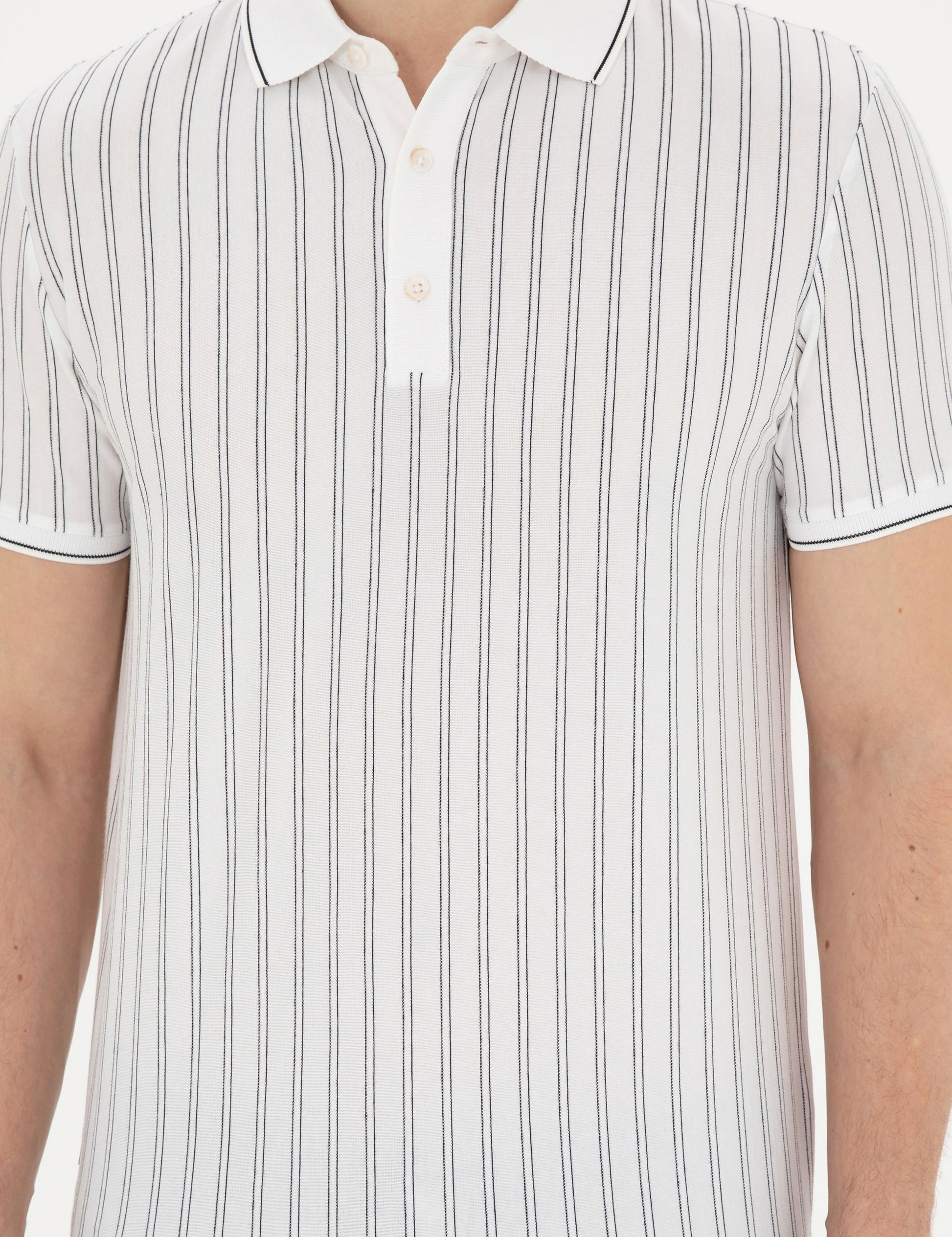 White Slim Fit T-Shirt
