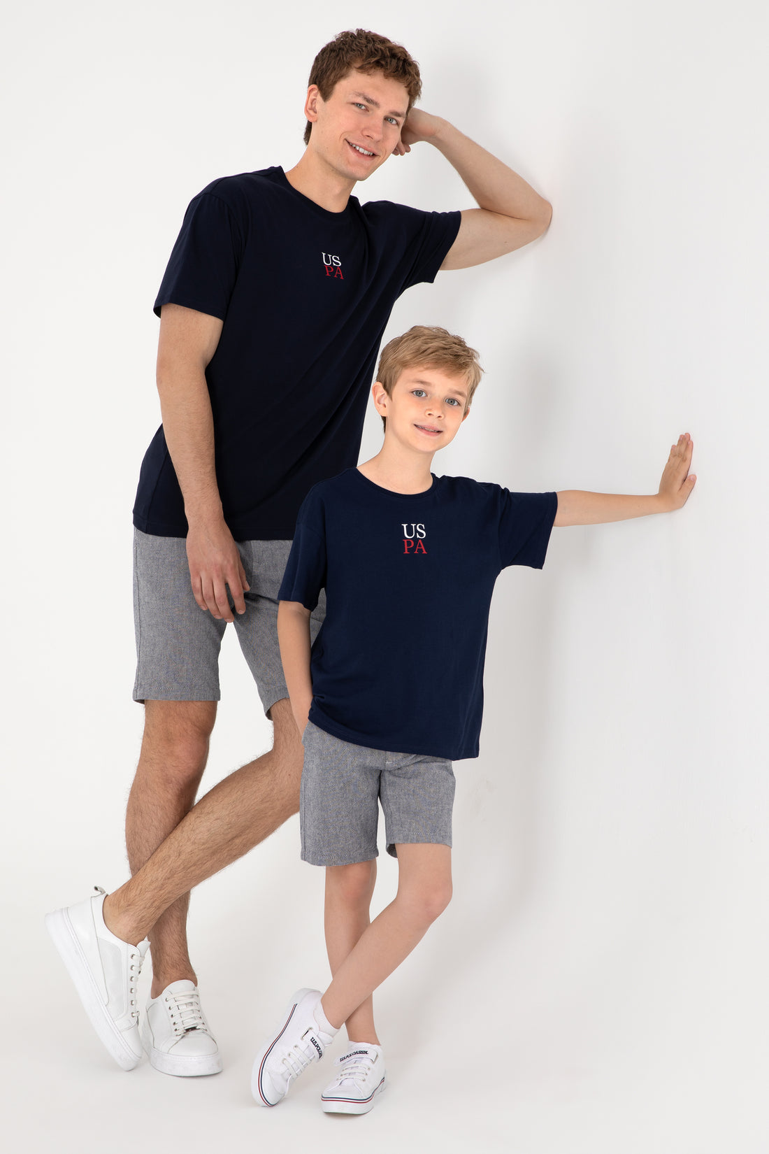 Men's Comfort Fit Crew Neck Navy T-Shirt