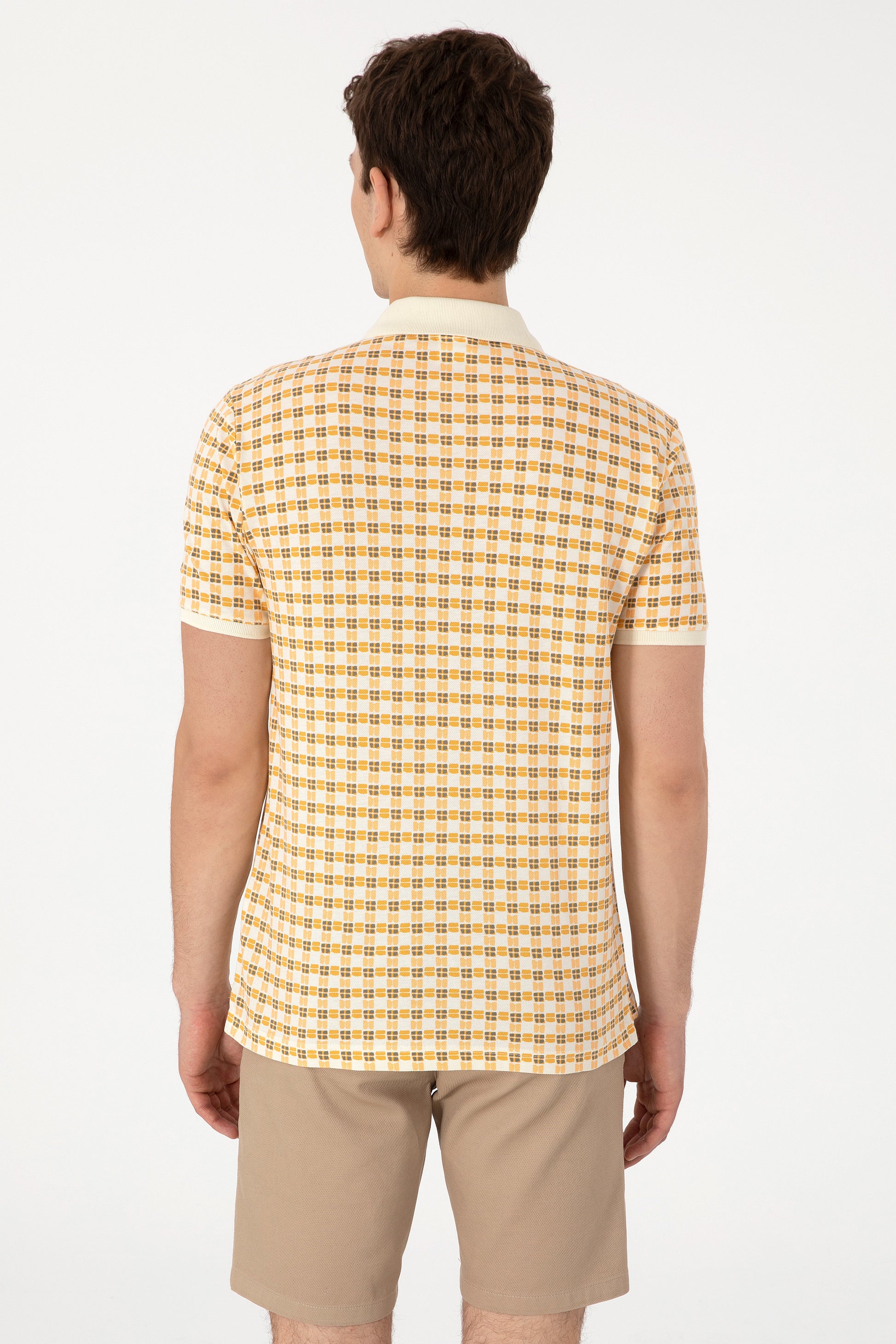 Men's Regular Fit Polo Neck Cream Print T-shirt