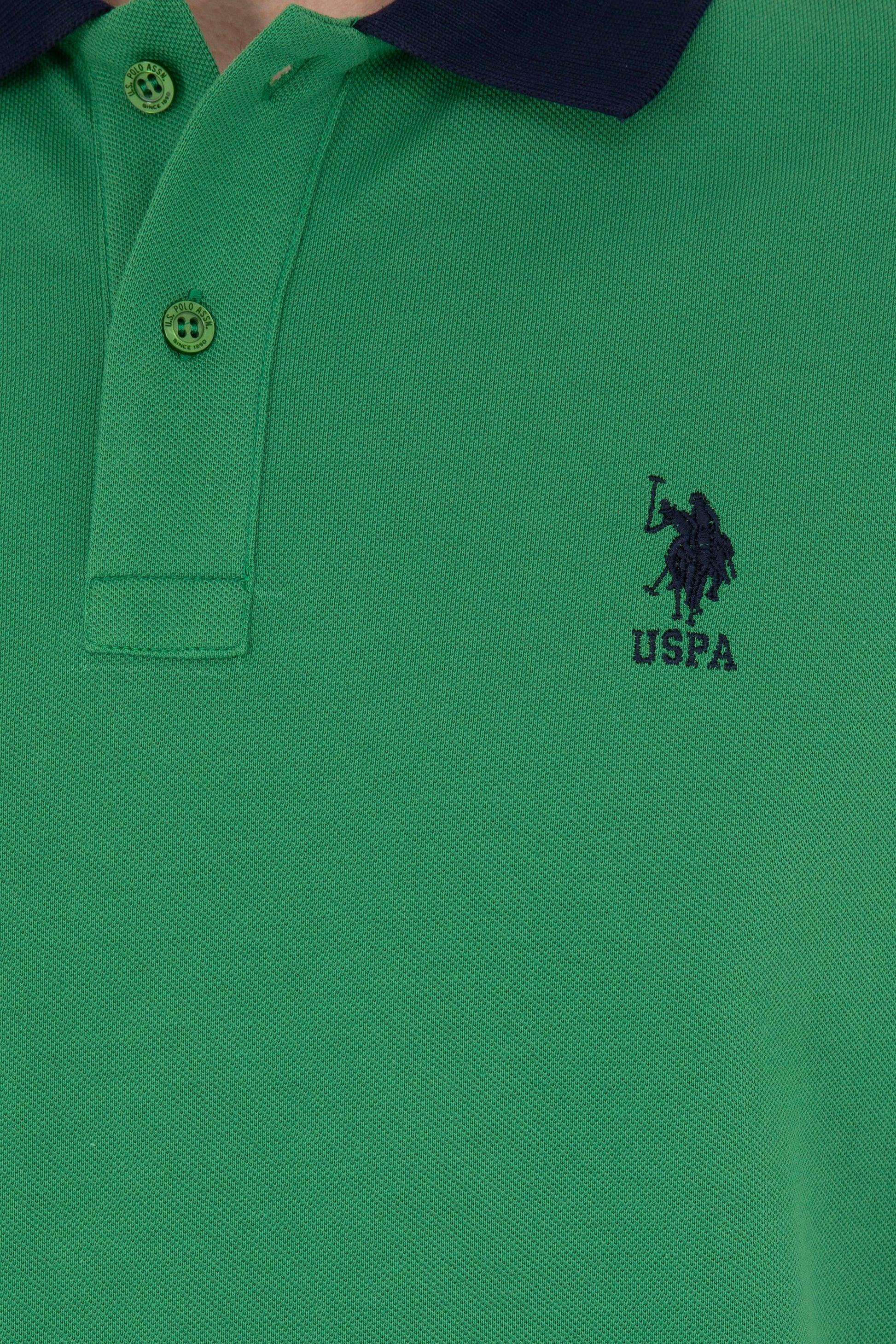 Men's Green Basic T-Shirt