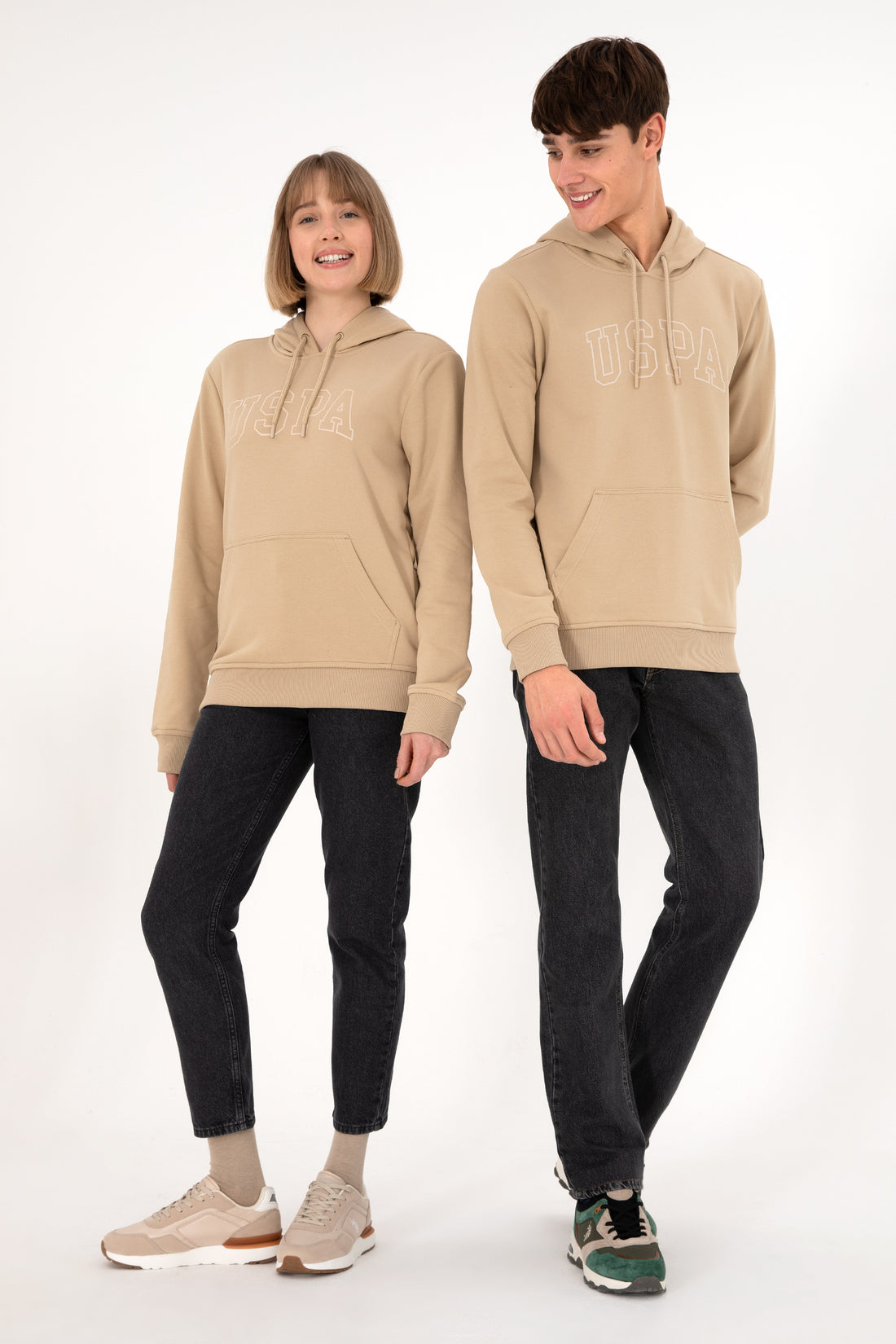 Men's Sand Basic Sweatshirt