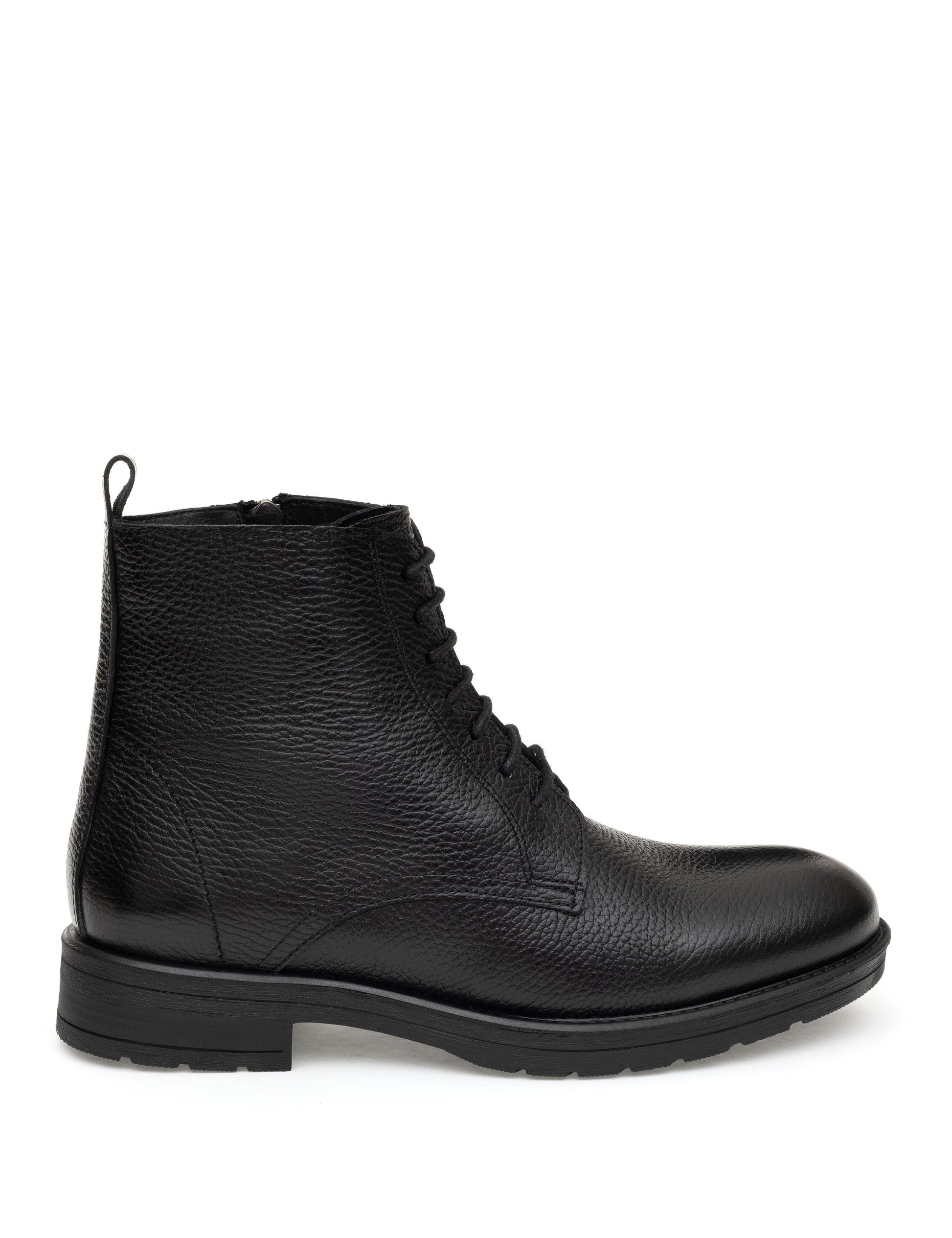 Black 100% Leather Rubber Sole Boots