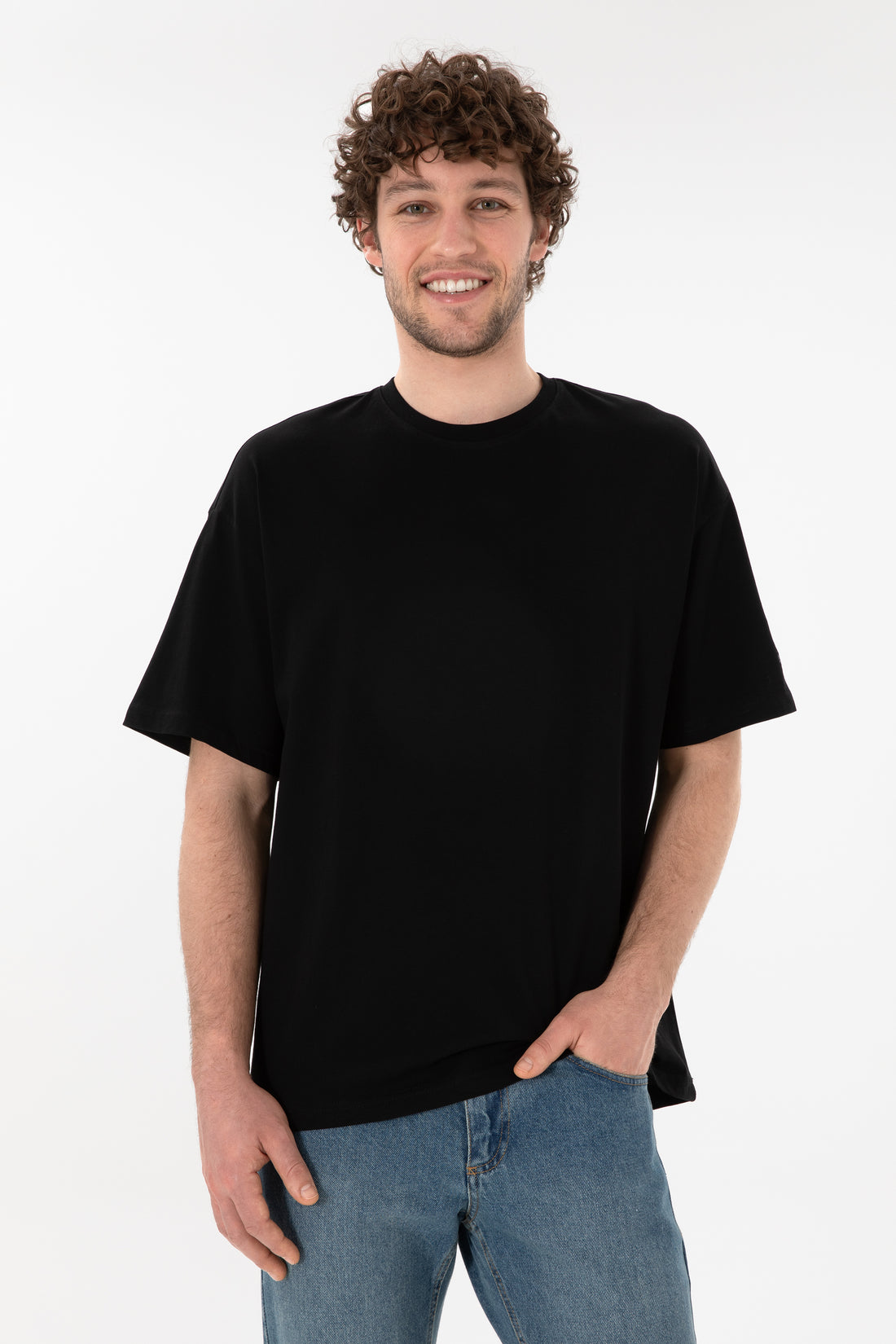 Men's Oversize Fit Crew Neck Black T-Shirt