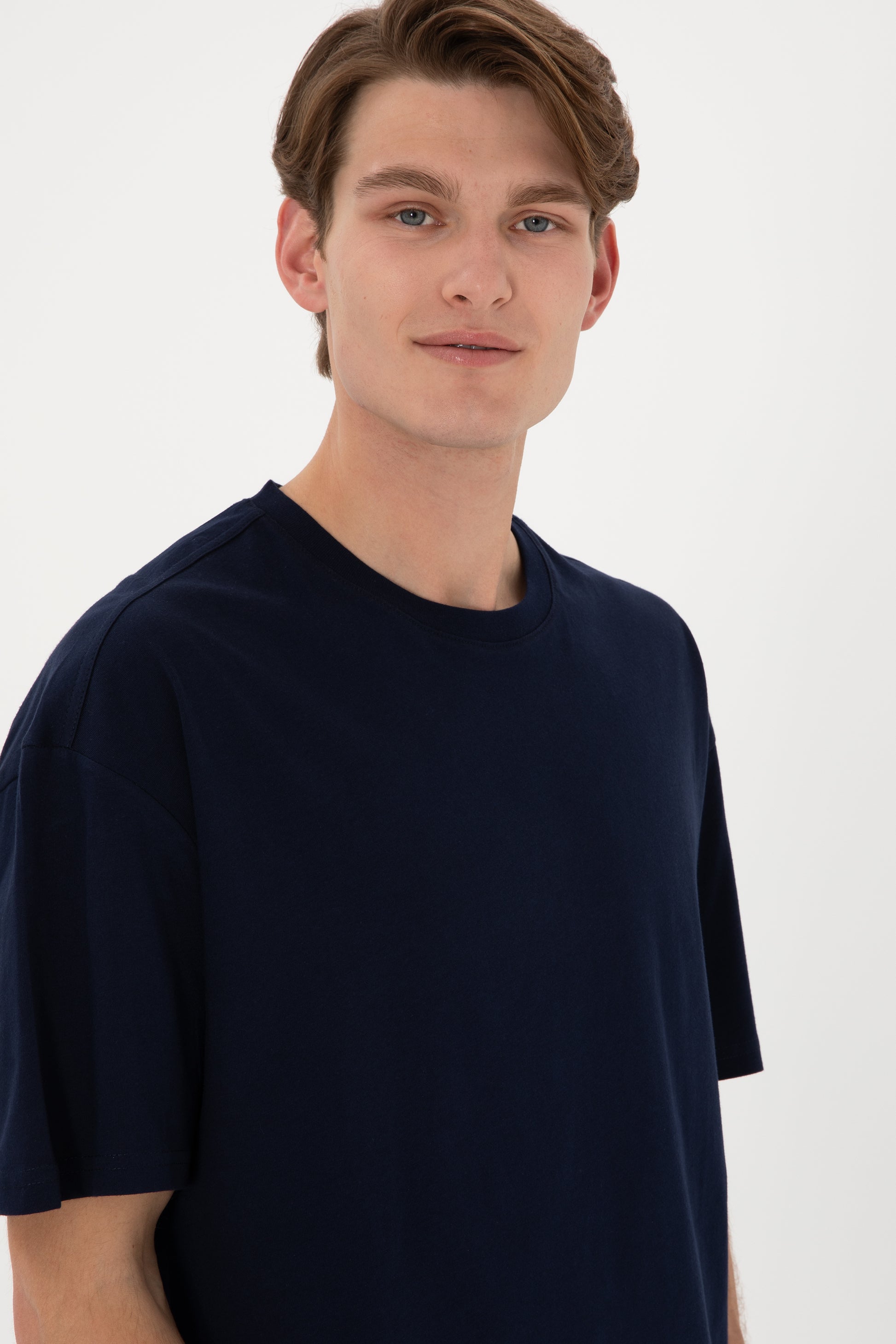 Men's Long Fit Crew Neck Navy Basic T-Shirt