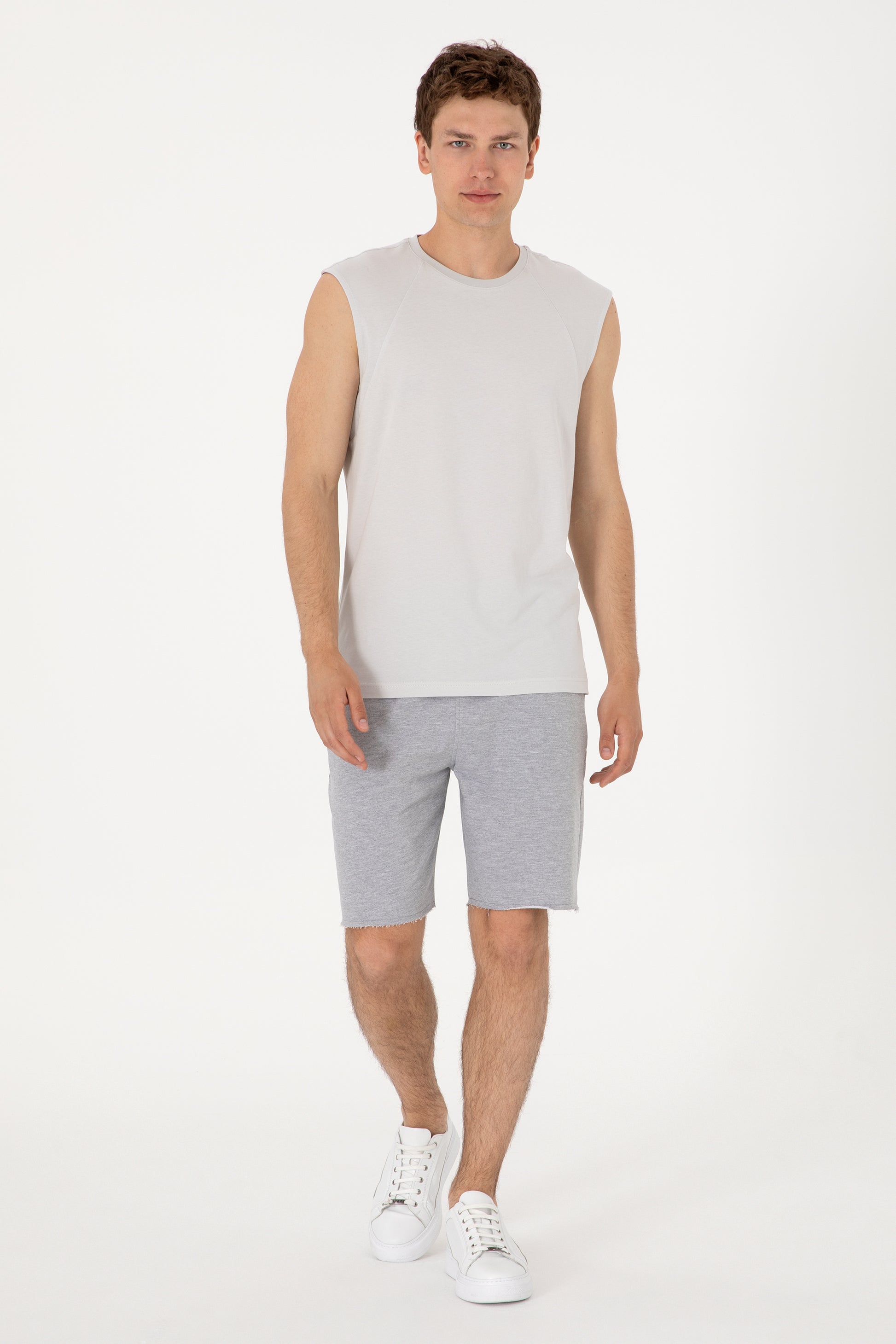 Men's Regular Fit Crew Neck Light Gray Sleeveless T-shirt