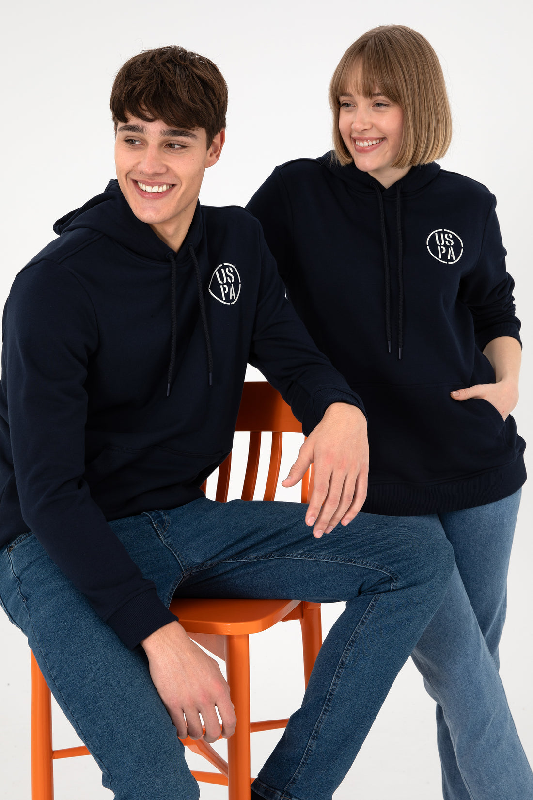 Men's Navy Sweatshirt