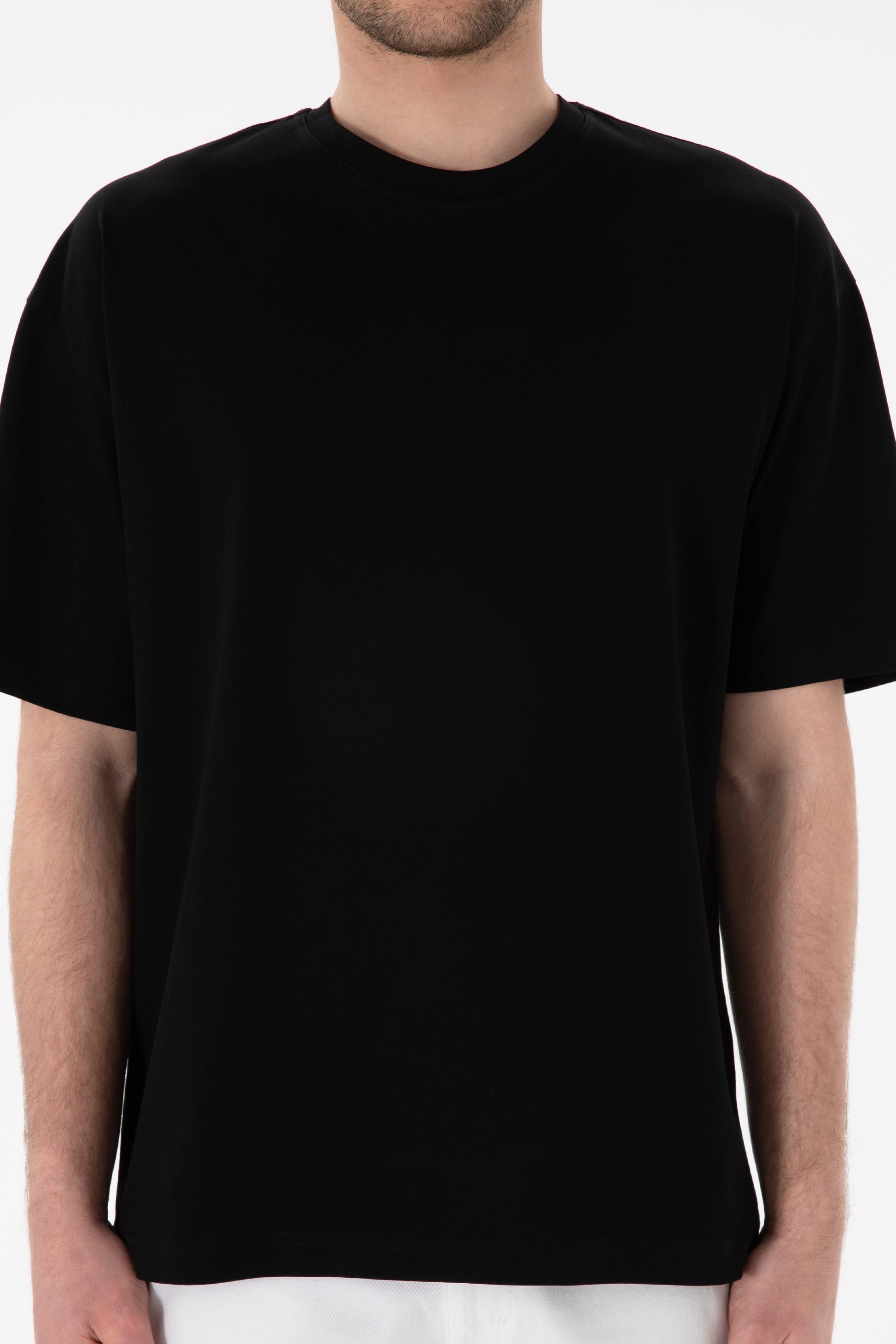 Men's Comfort Fit Crew Neck Black Mercerized Basic T-Shirt