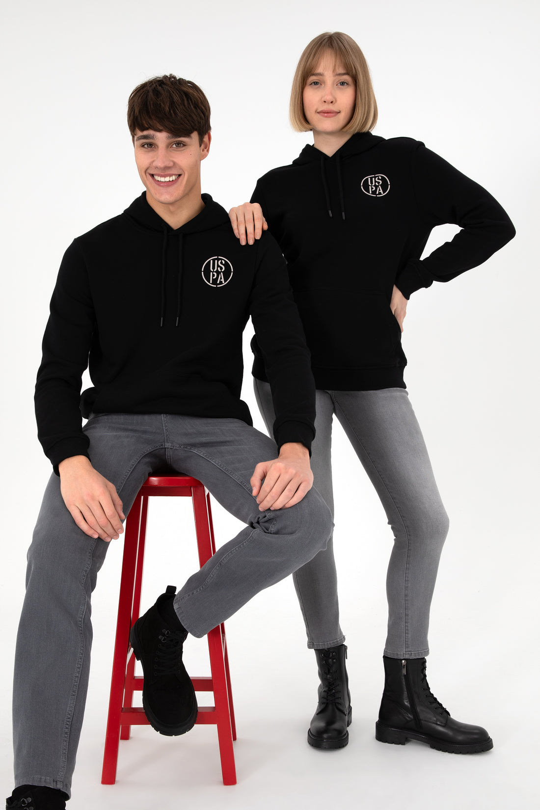 Men's Black Sweatshirt