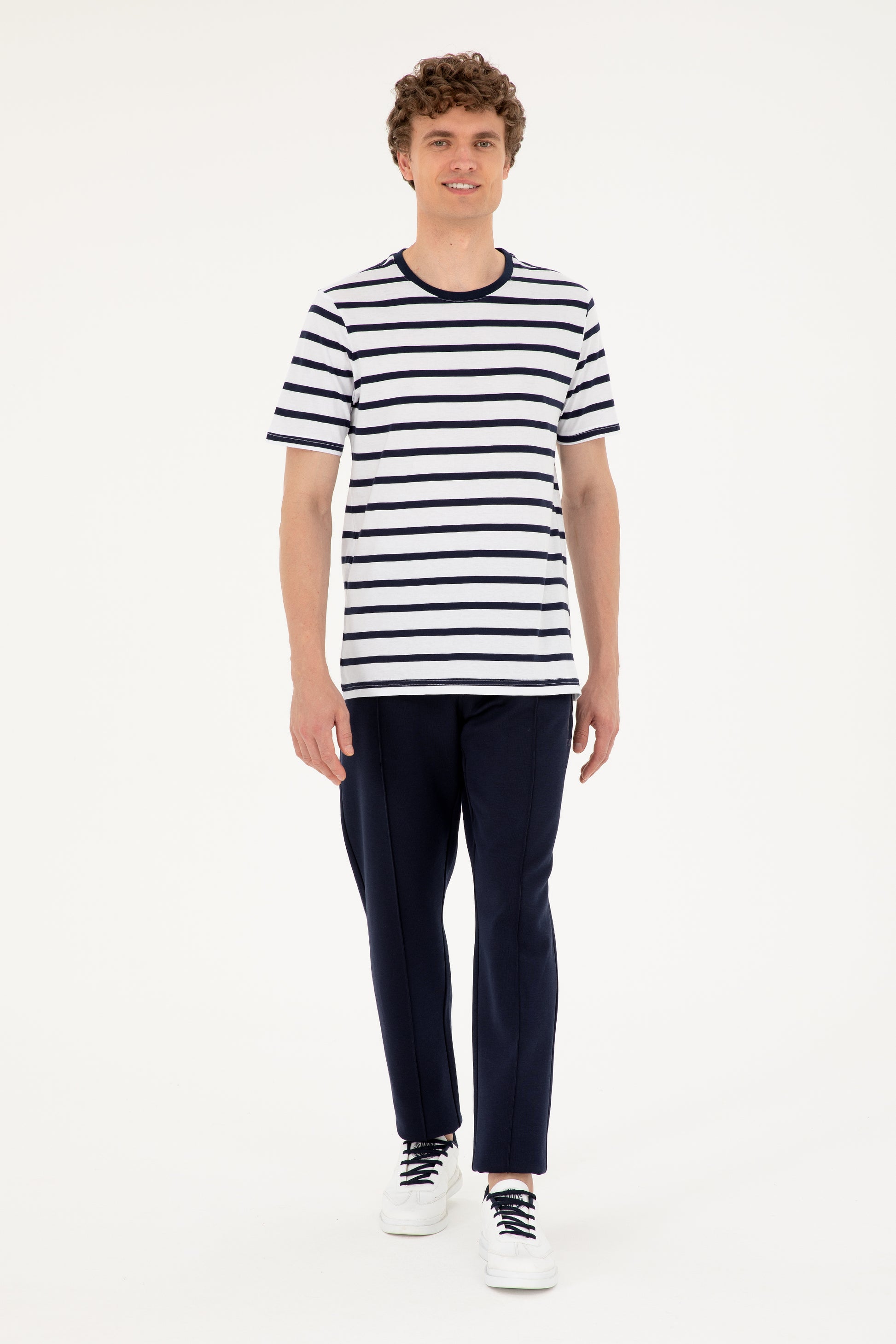 Men's Regular Fit Crew Neck White T-Shirt