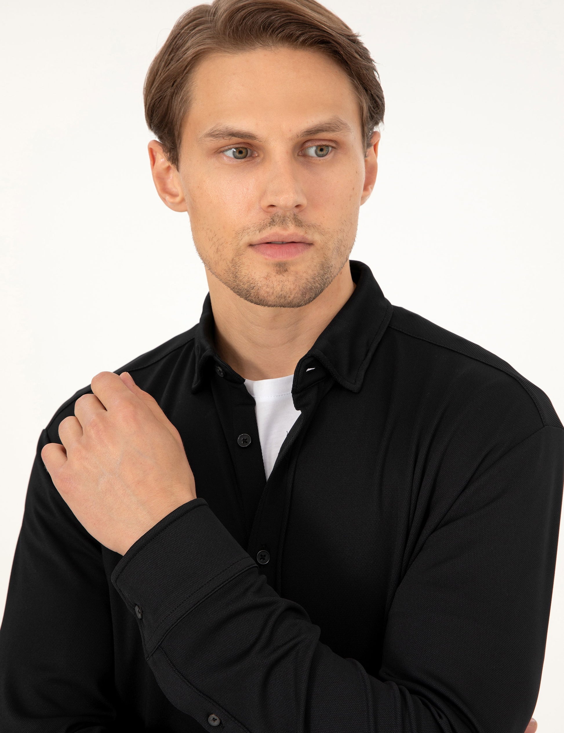 Black Slim Fit Knitted Shirt