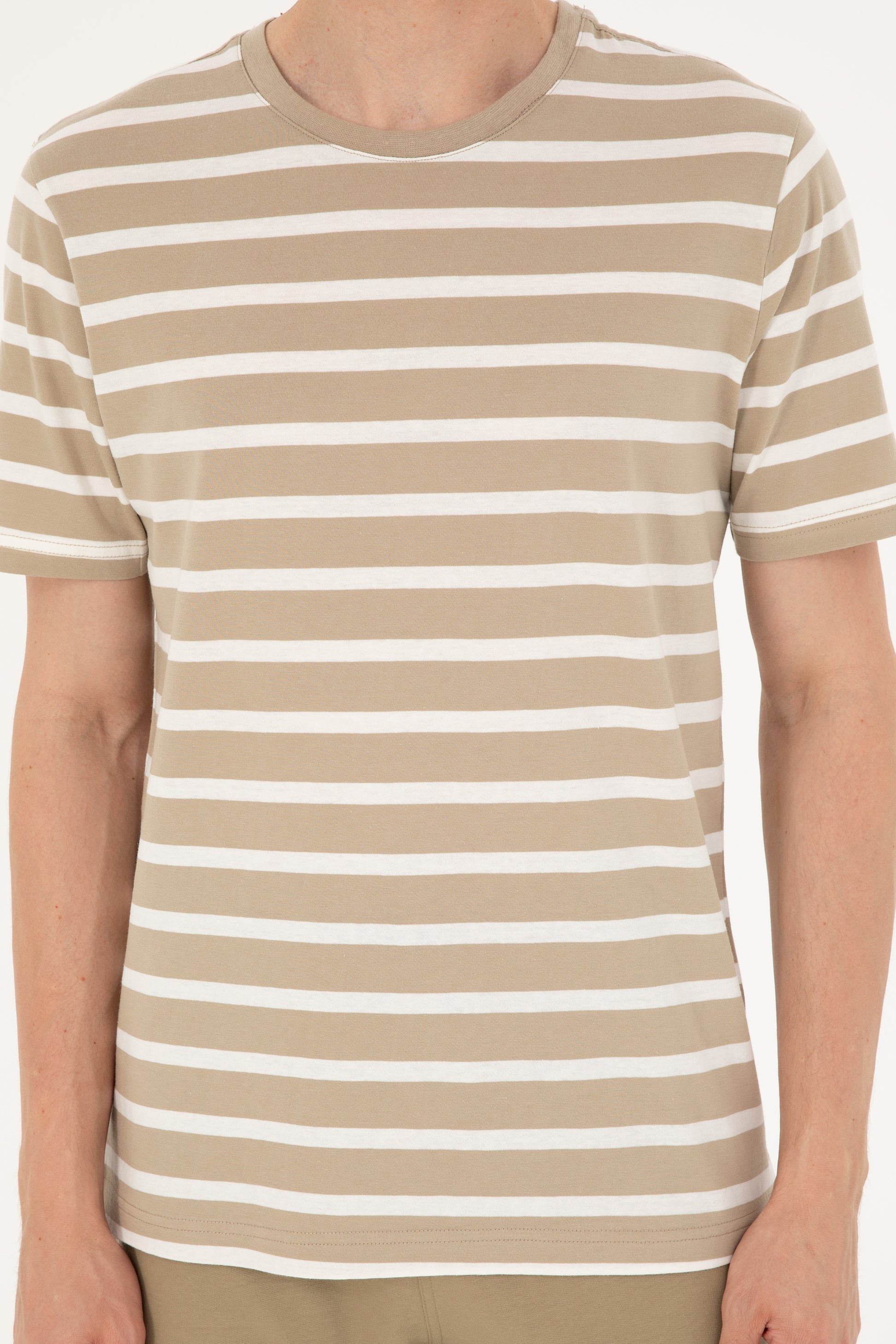Men's Regular Fit Crew Neck Light Khaki T-Shirt