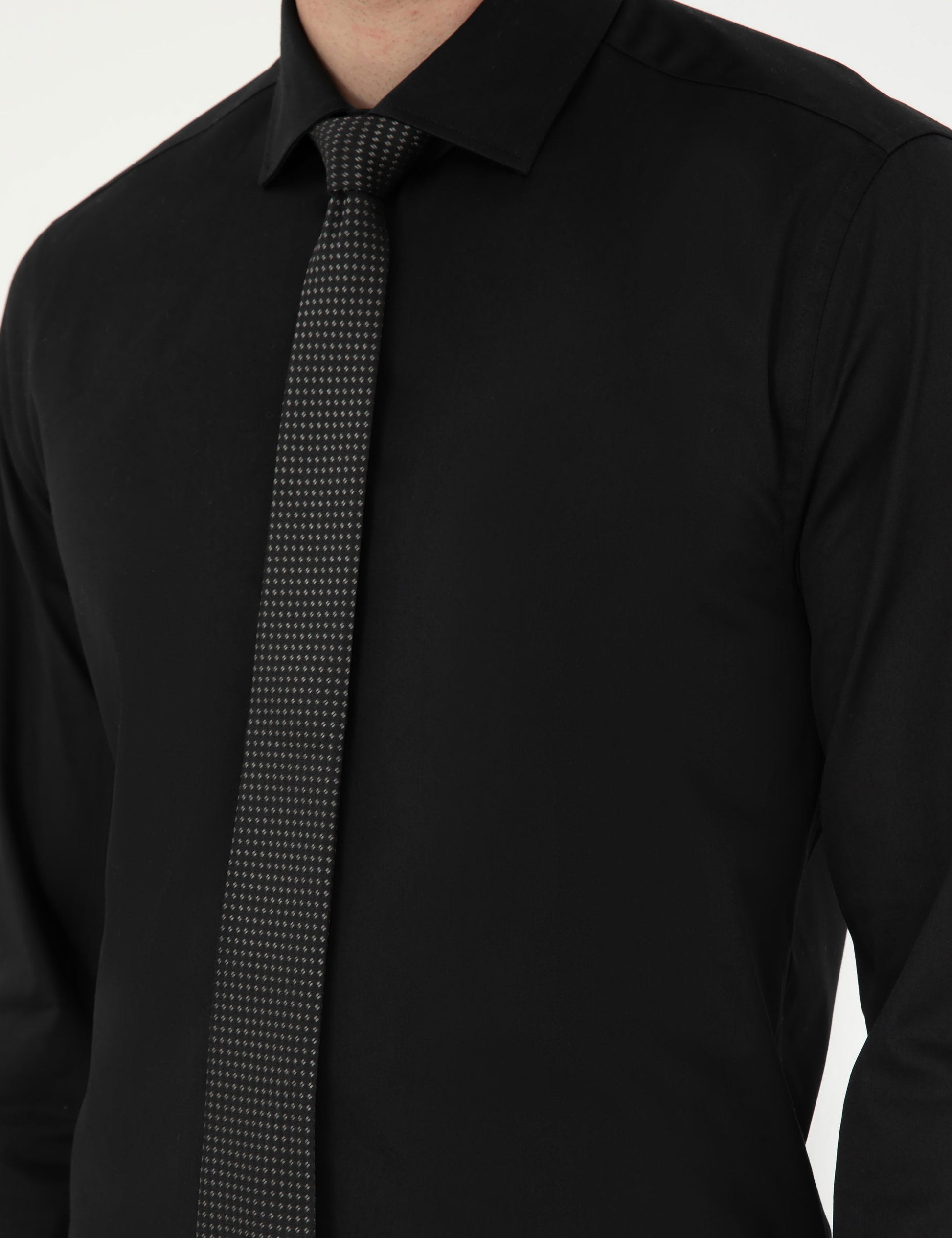 Black Ex. Slim Fit Long Sleeve Basic Shirt