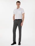 White Basic Regular Fit Short Sleeve Pocket Shirt