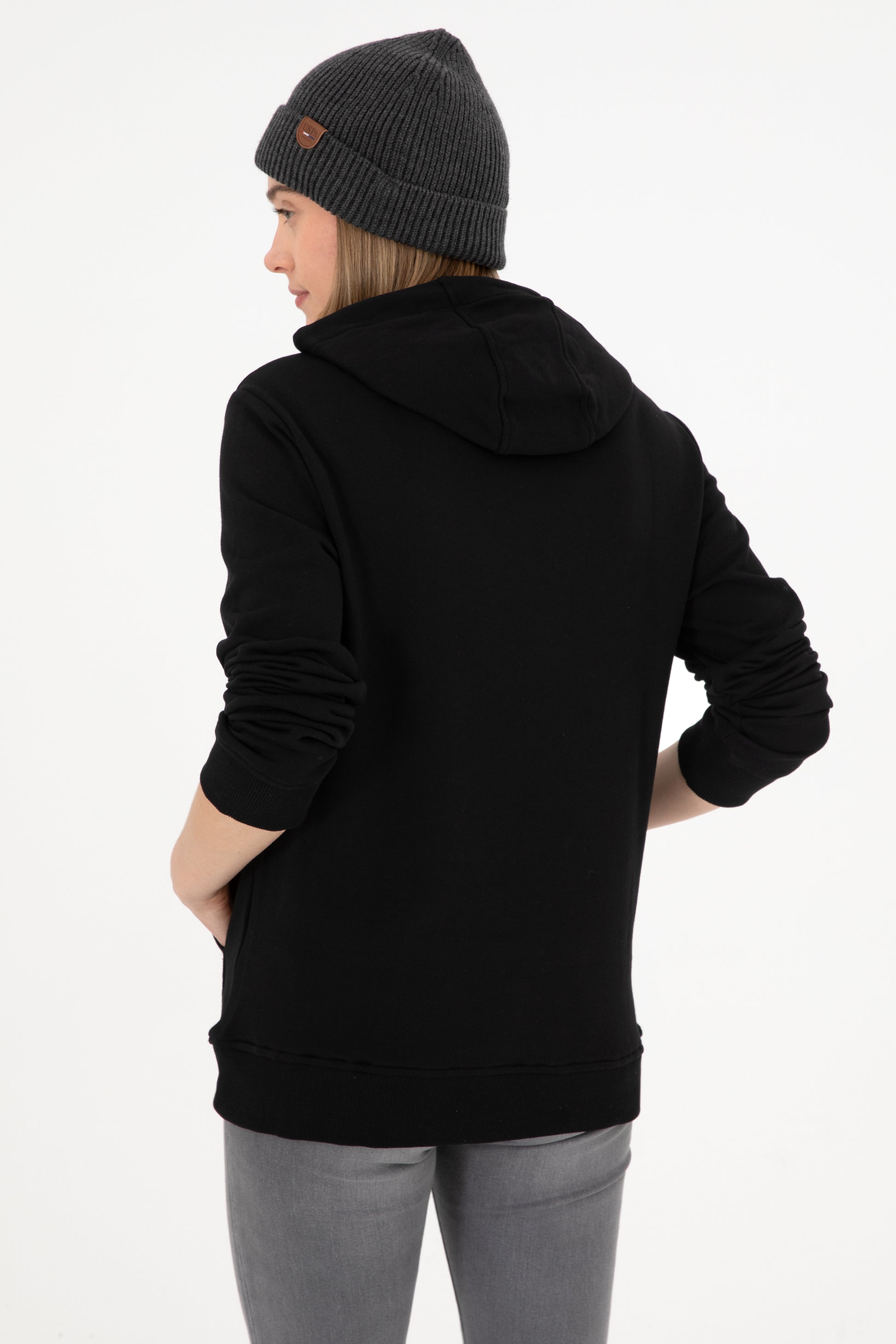 Men's Black Basic Sweatshirt