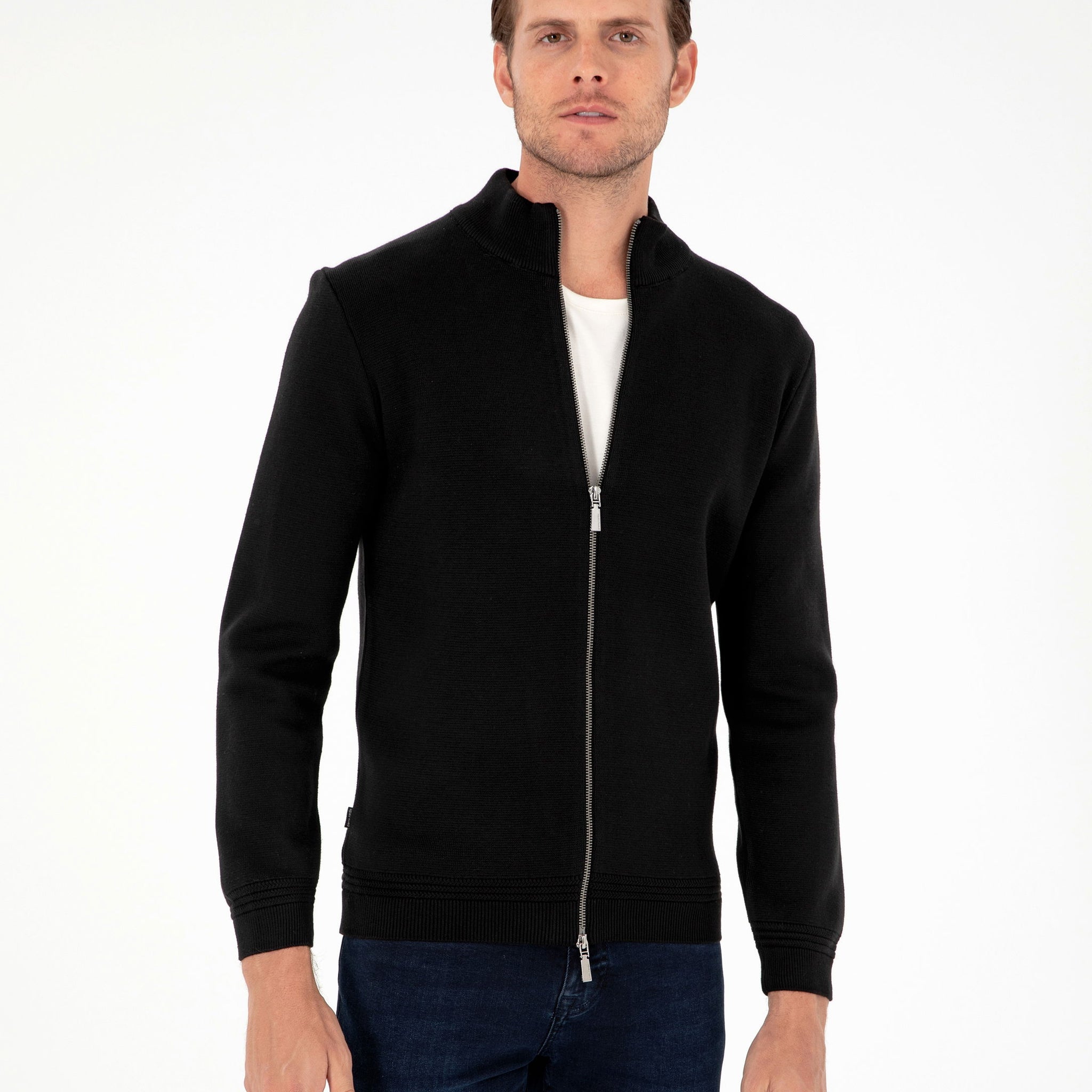 Black Regular Fit Knitwear Cardigan