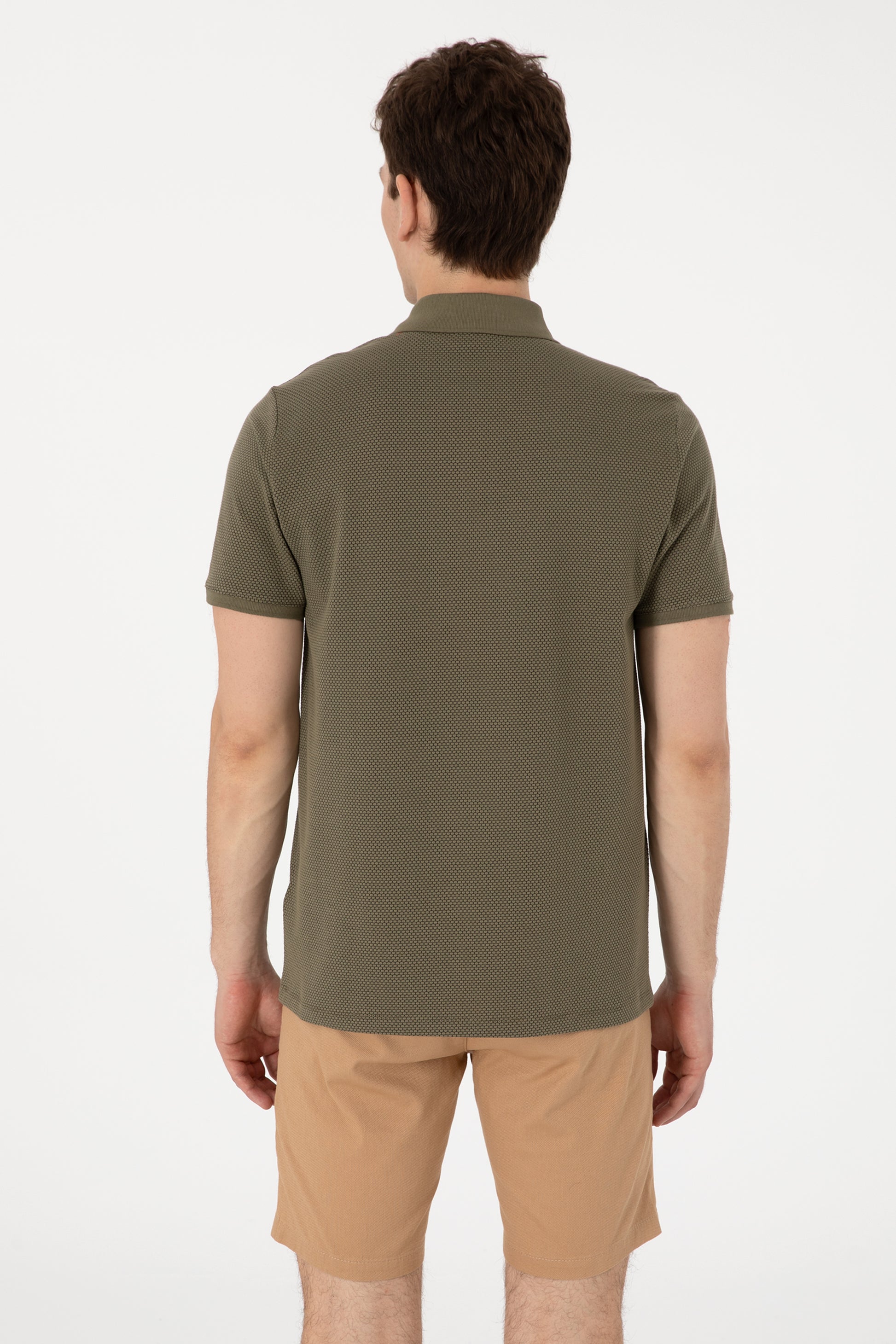 Men's Regular Fit Zippered Mink Textured T-Shirt