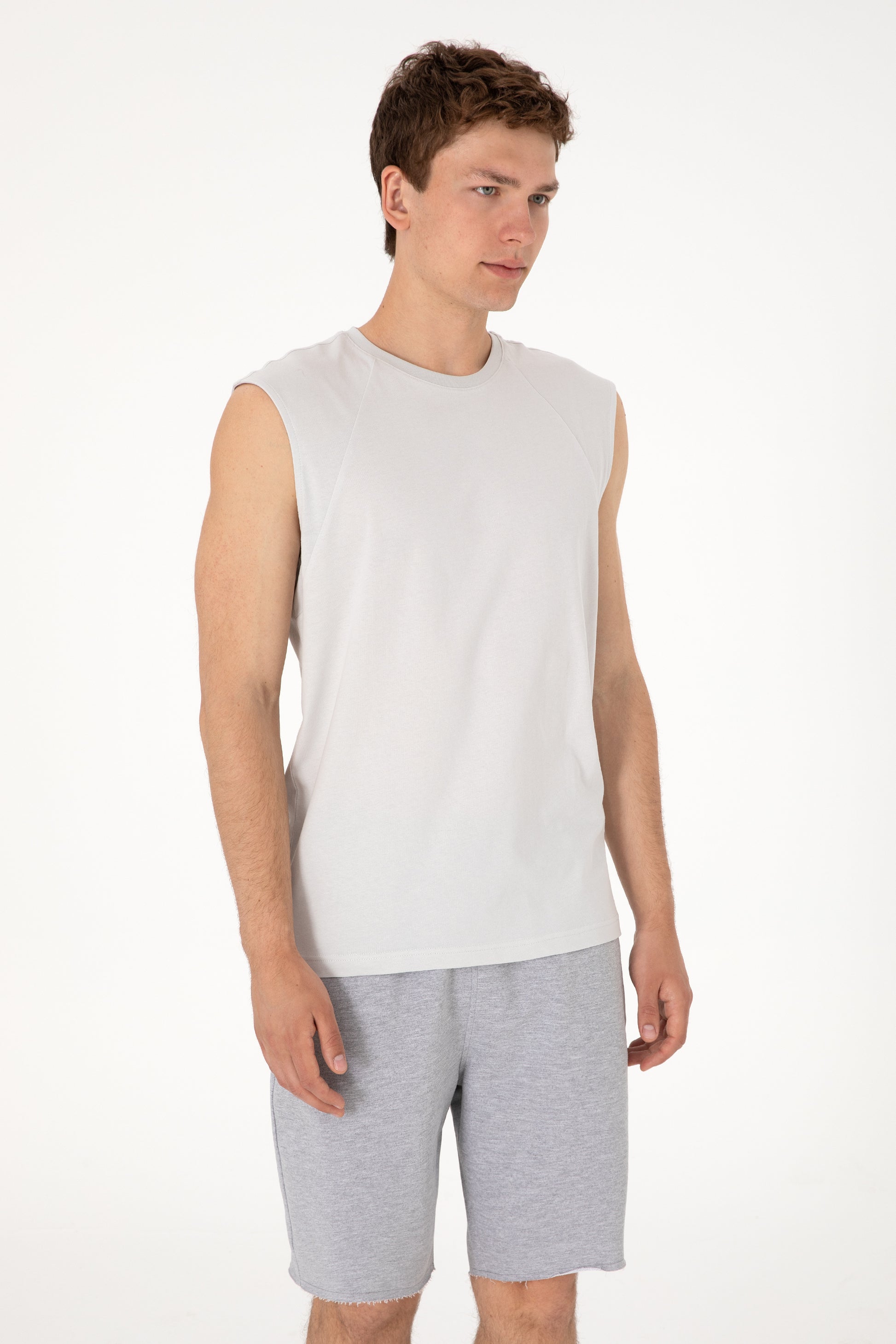 Men's Regular Fit Crew Neck Light Gray Sleeveless T-shirt