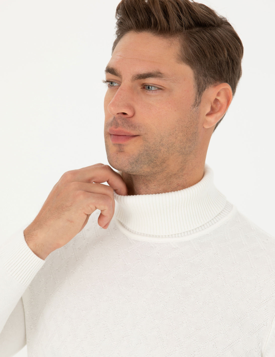 Ecru Slim Fit Sweater