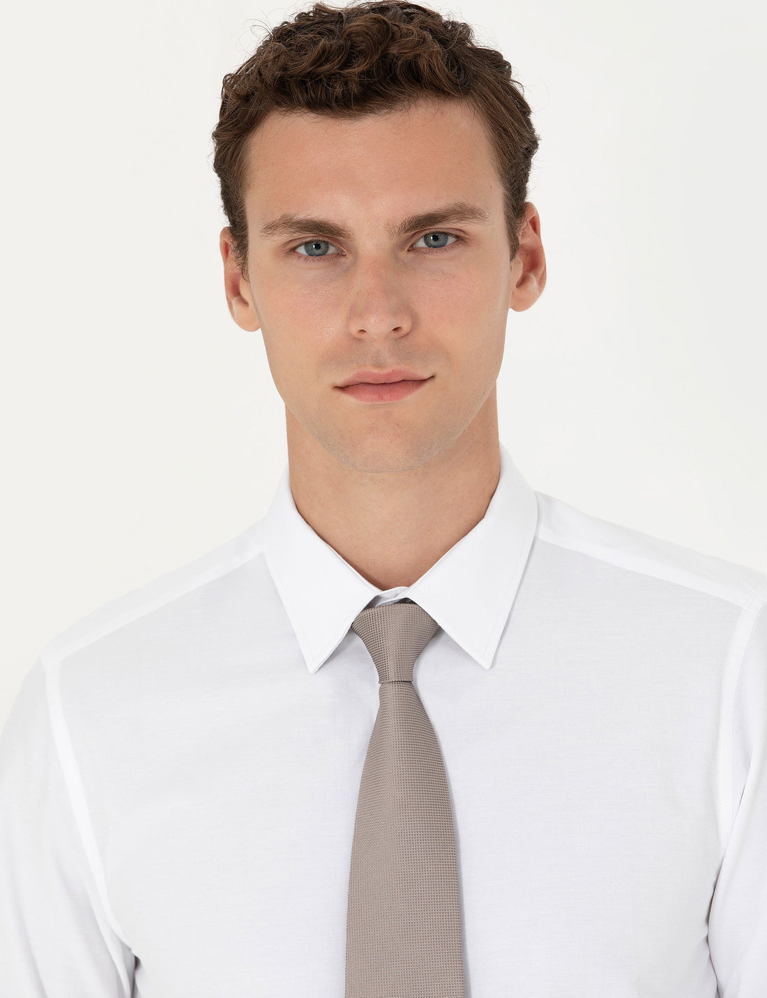 White Slim Fit Long Sleeve Basic Shirt