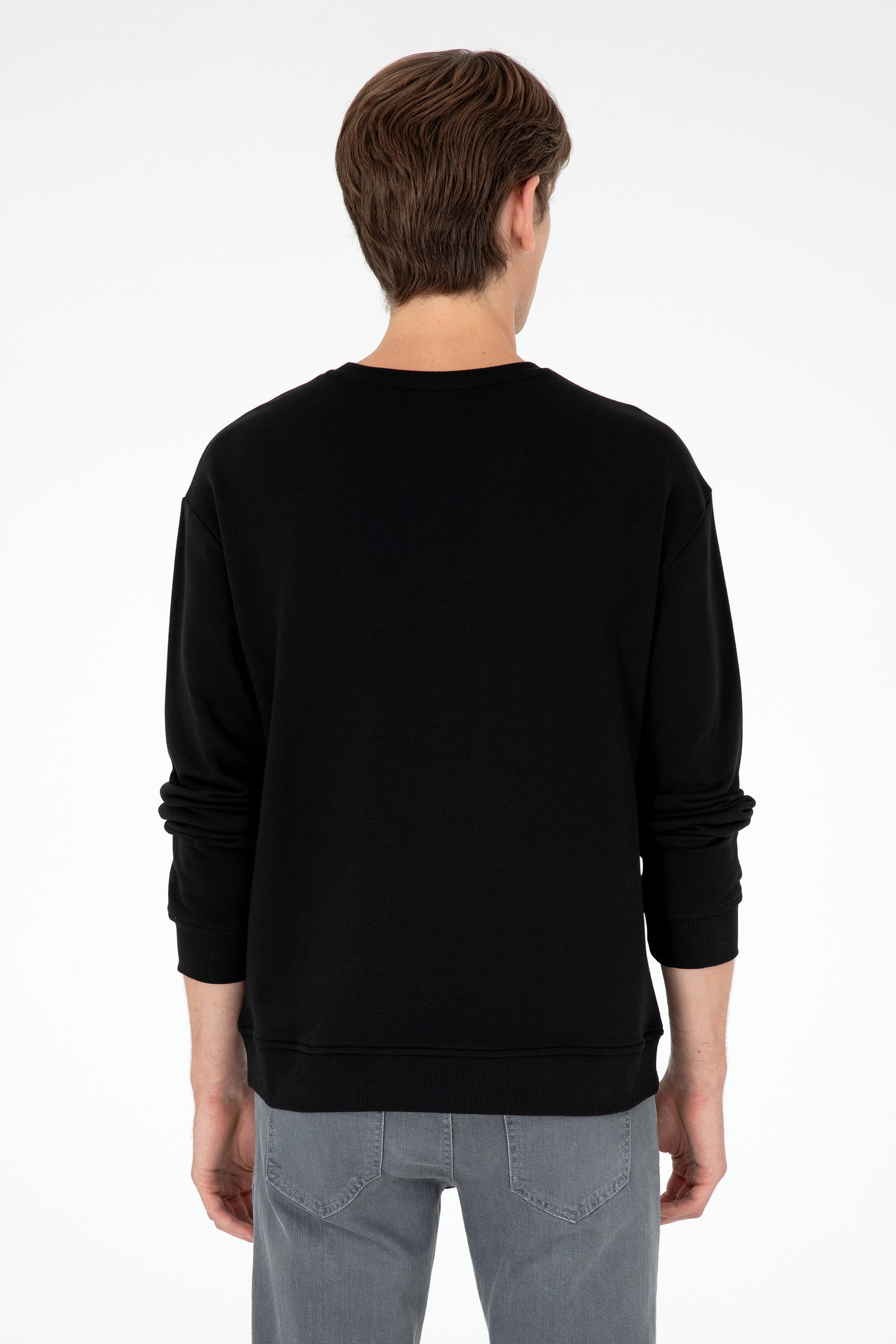 Men's Comfort Fit Crew Neck Black Basic Sweatshirt