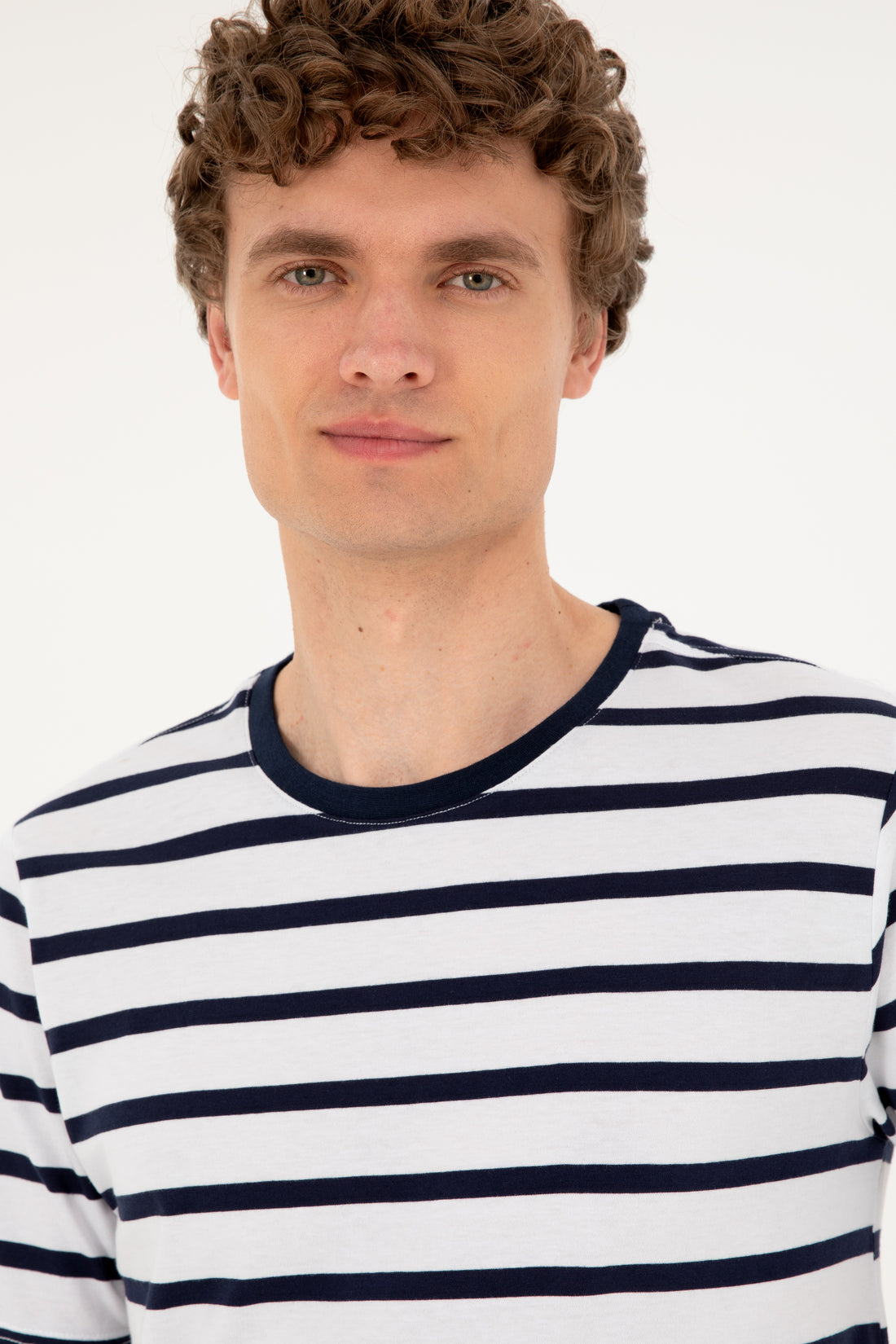 Men's Regular Fit Crew Neck White T-Shirt