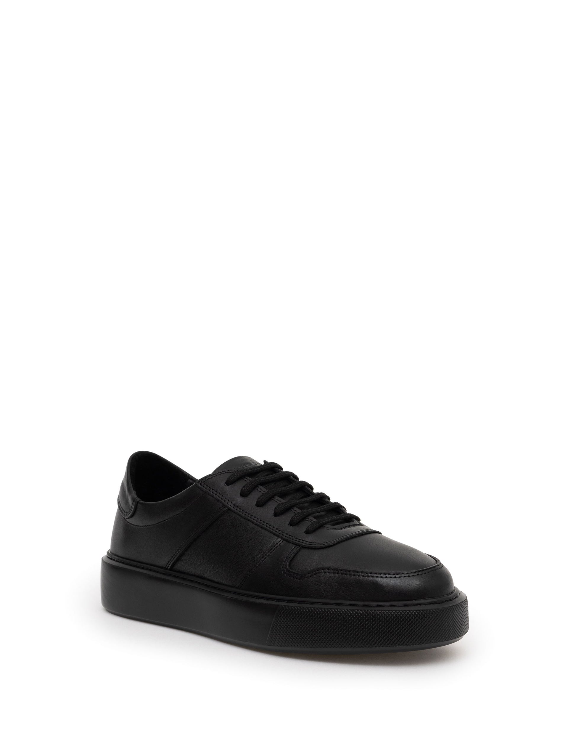 Black Sneaker Shoes