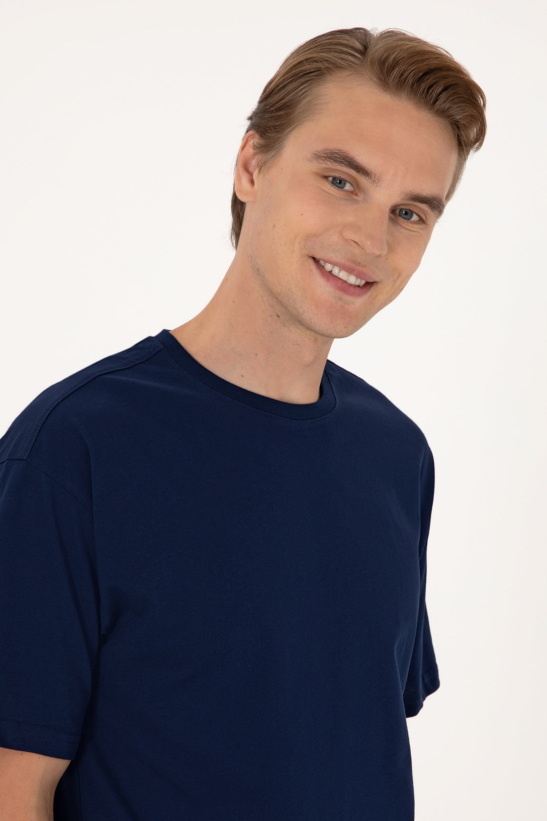 Men's Comfort Fit Crew Neck Navy T-Shirt