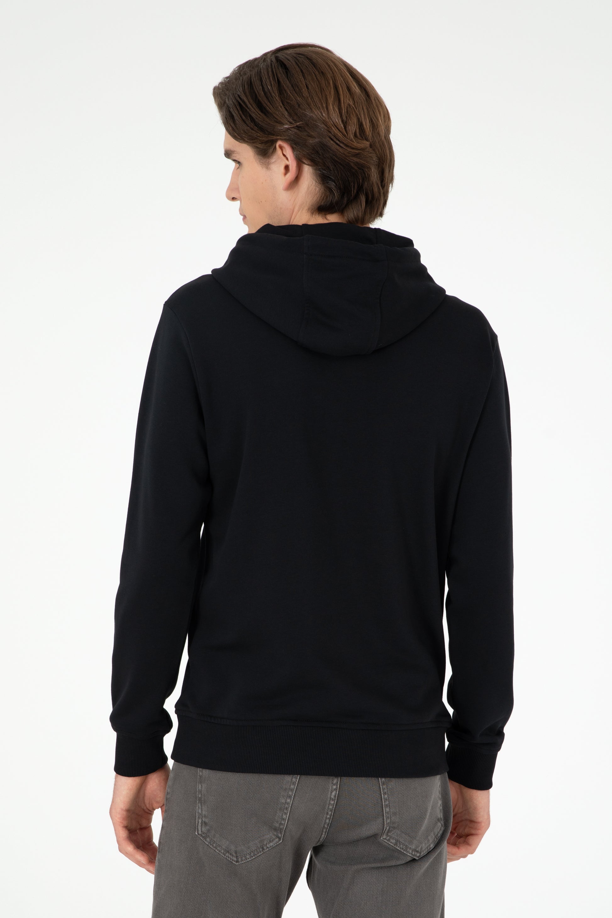 Men's Black Basic Sweatshirt