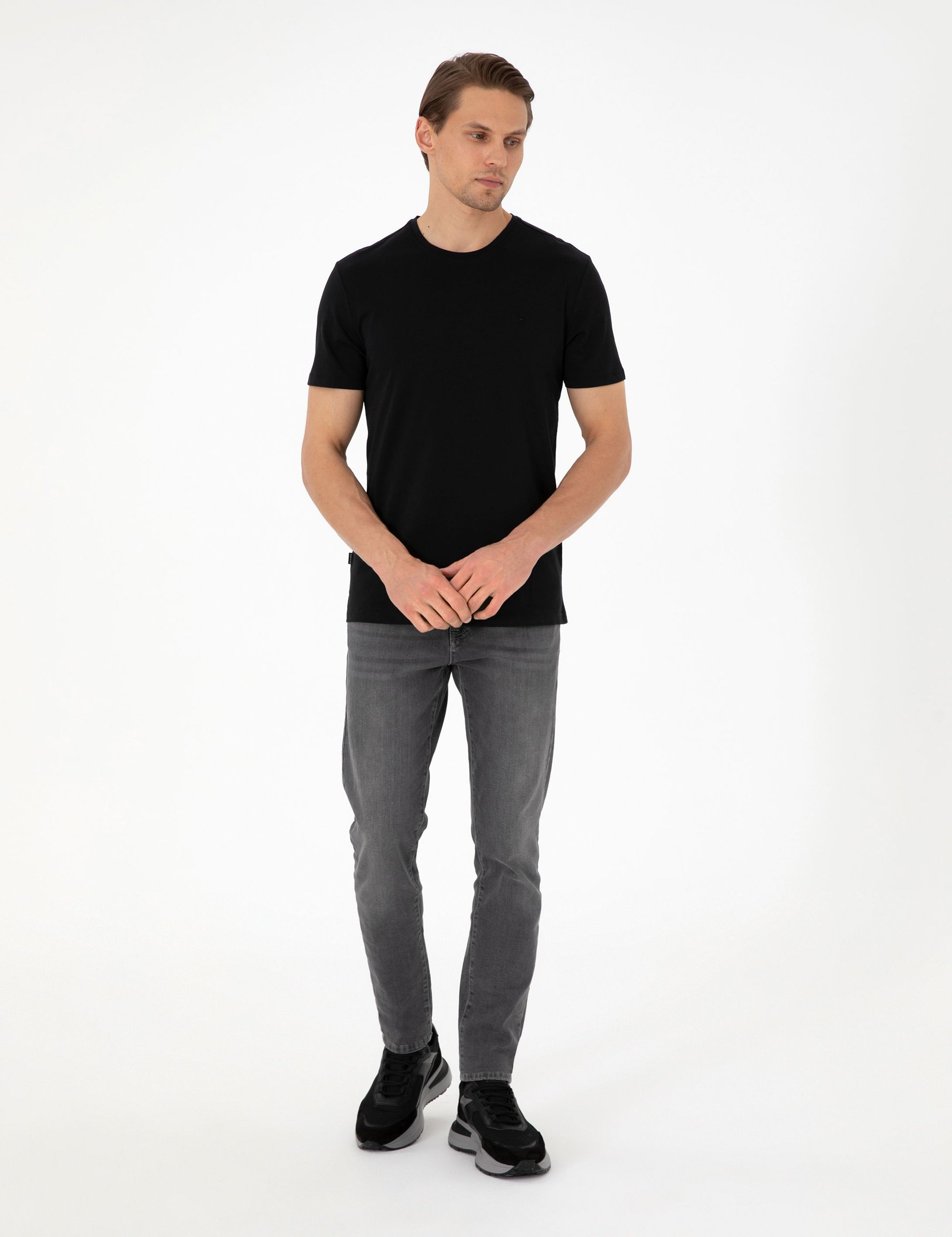 Black Slim Fit Basic T-Shirt
