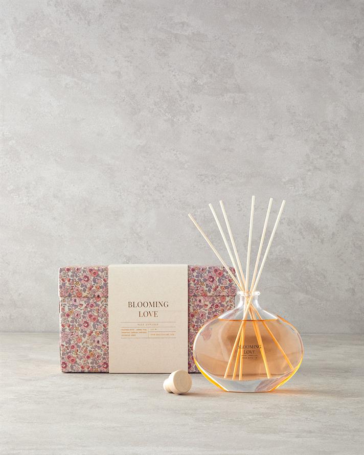 Blooming Love Stick Room Fragrance