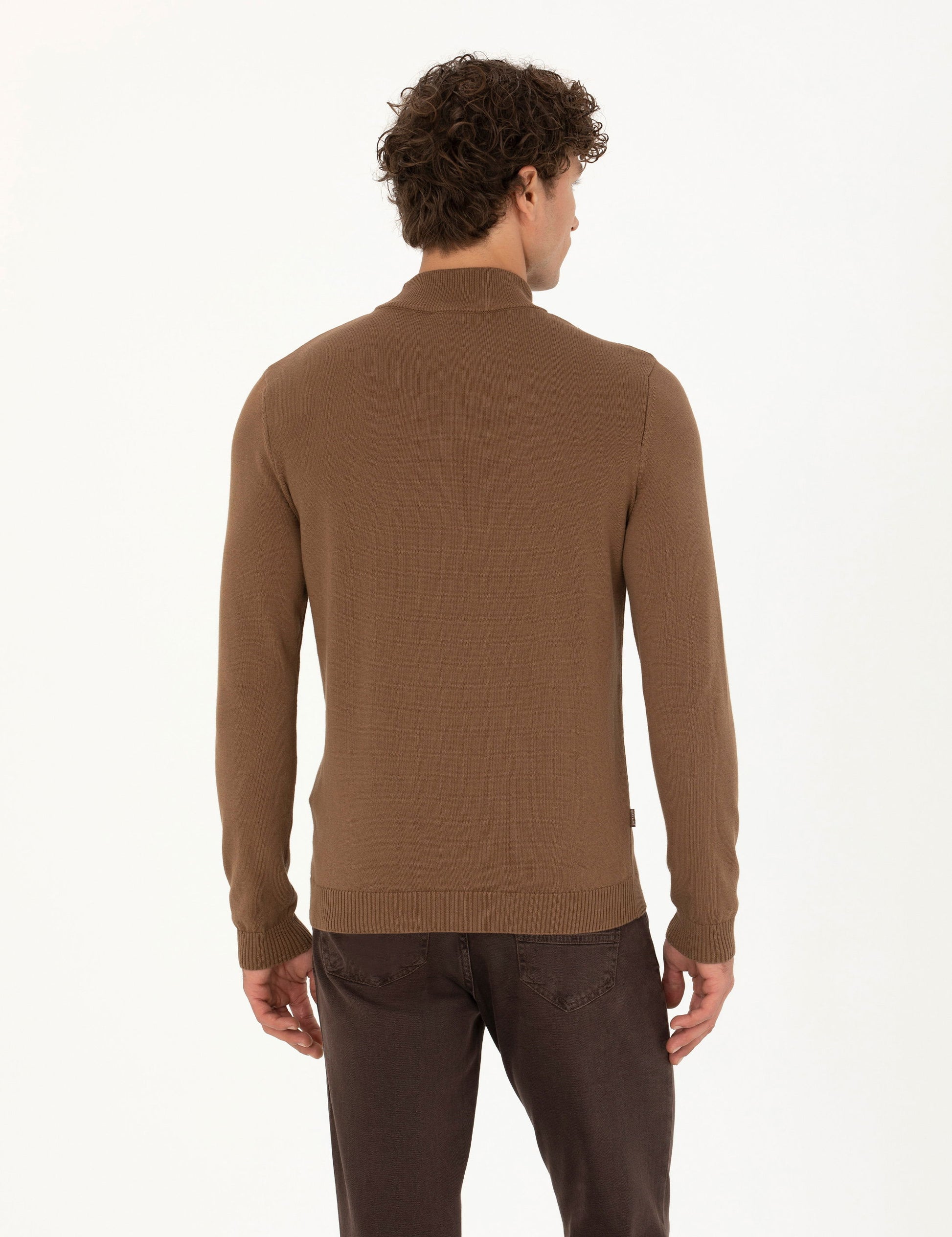 Coconut Slim Fit Sweater