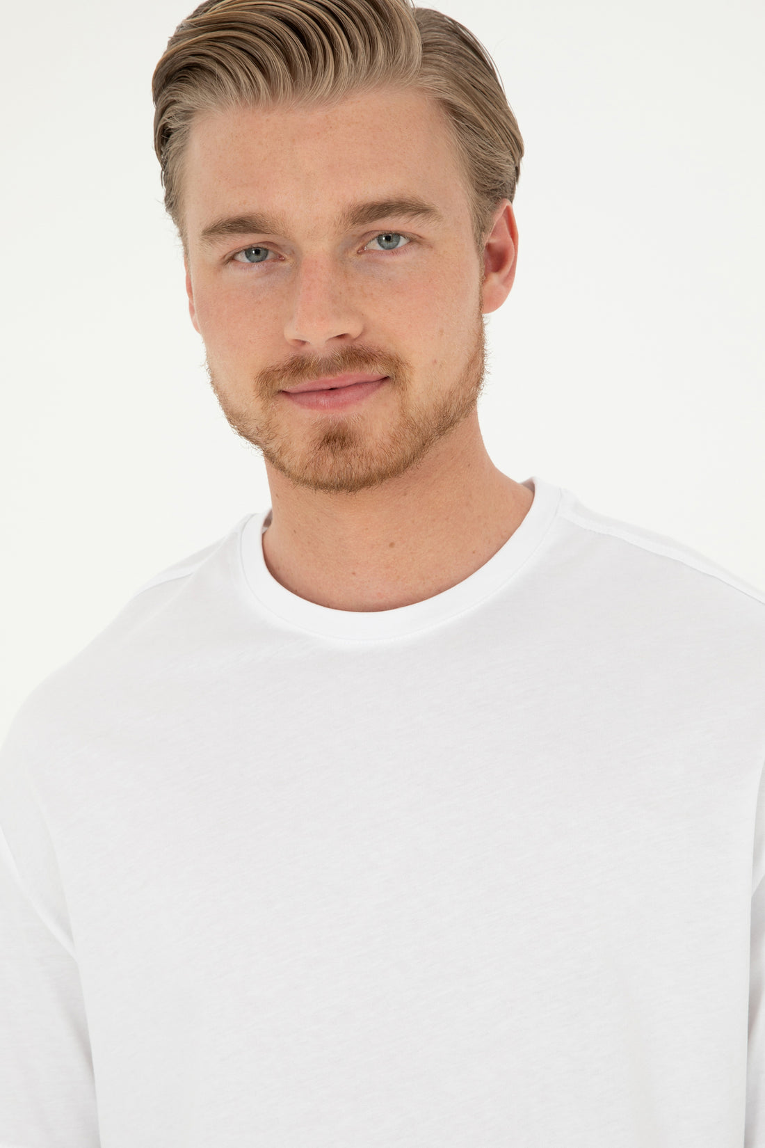 Men's Comfort Fit Crew Neck White T-Shirt