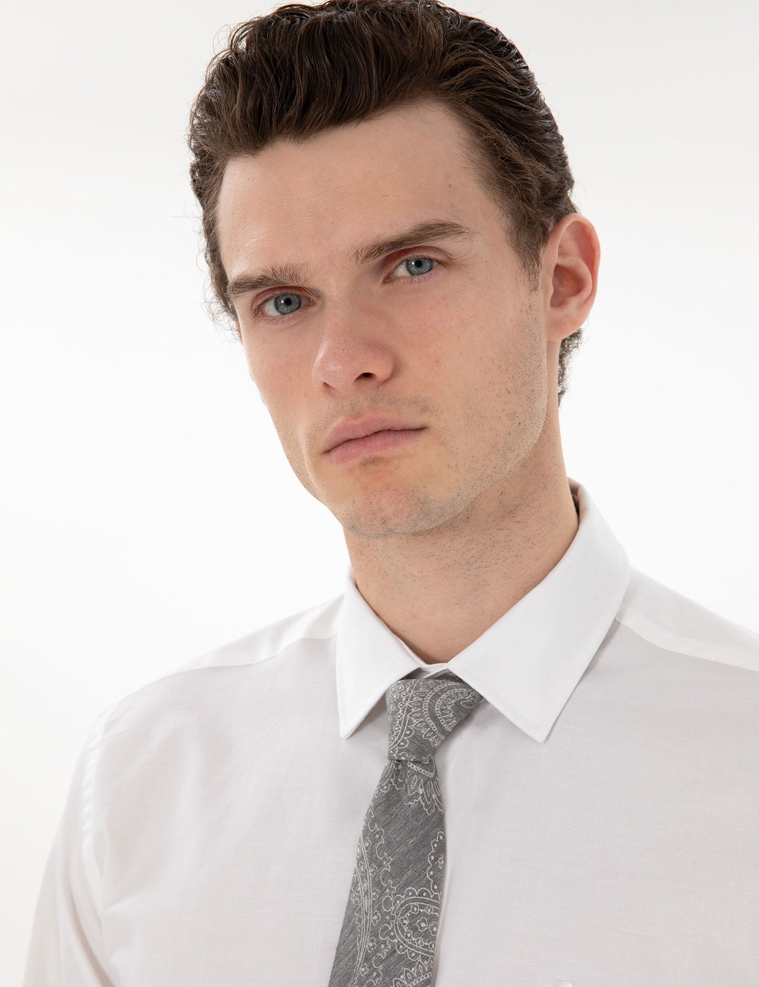 White Slim Fit Long Sleeve Basic Shirt