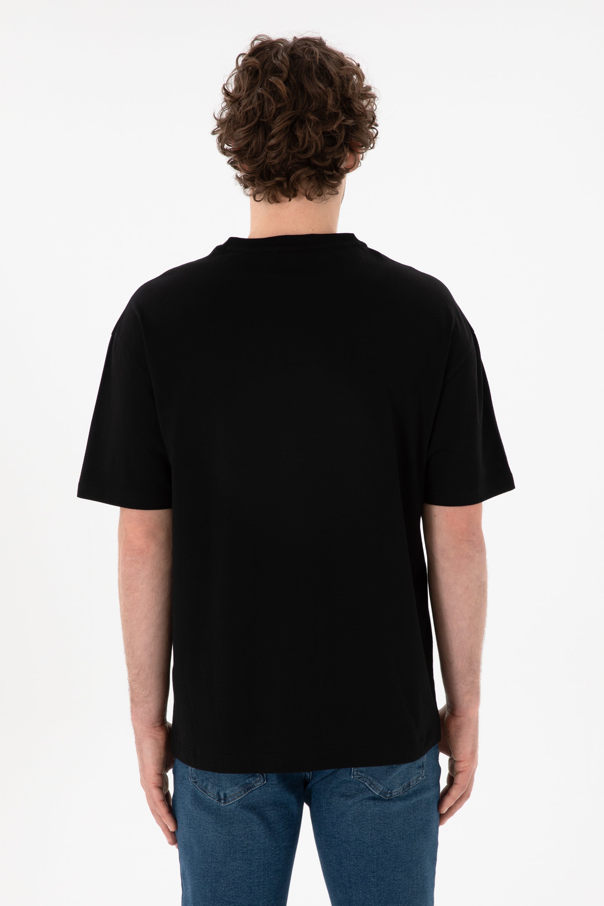 Men's Comfort Fit Crew Neck Black T-Shirt