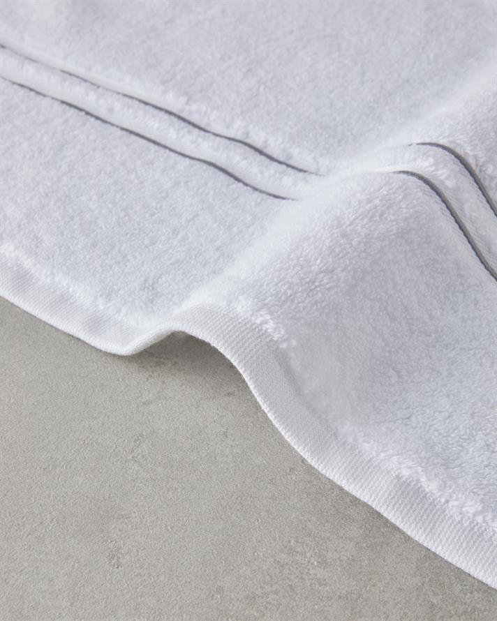 Chic Stripe Cotton Embroidered Bath Towel 90x150 cm White