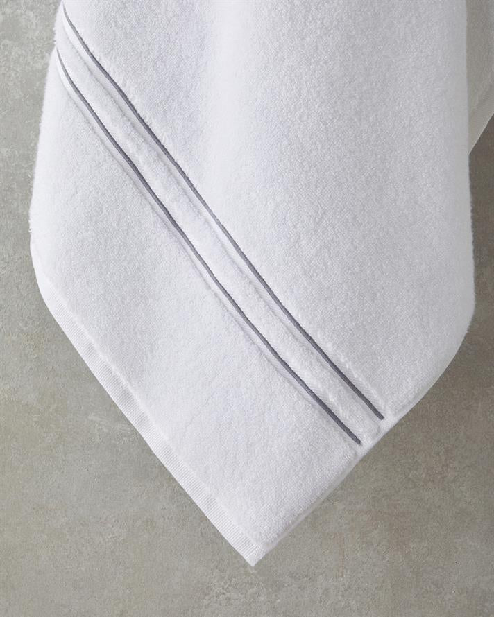 Chic Stripe Cotton Embroidered Bath Towel 90x150 cm White