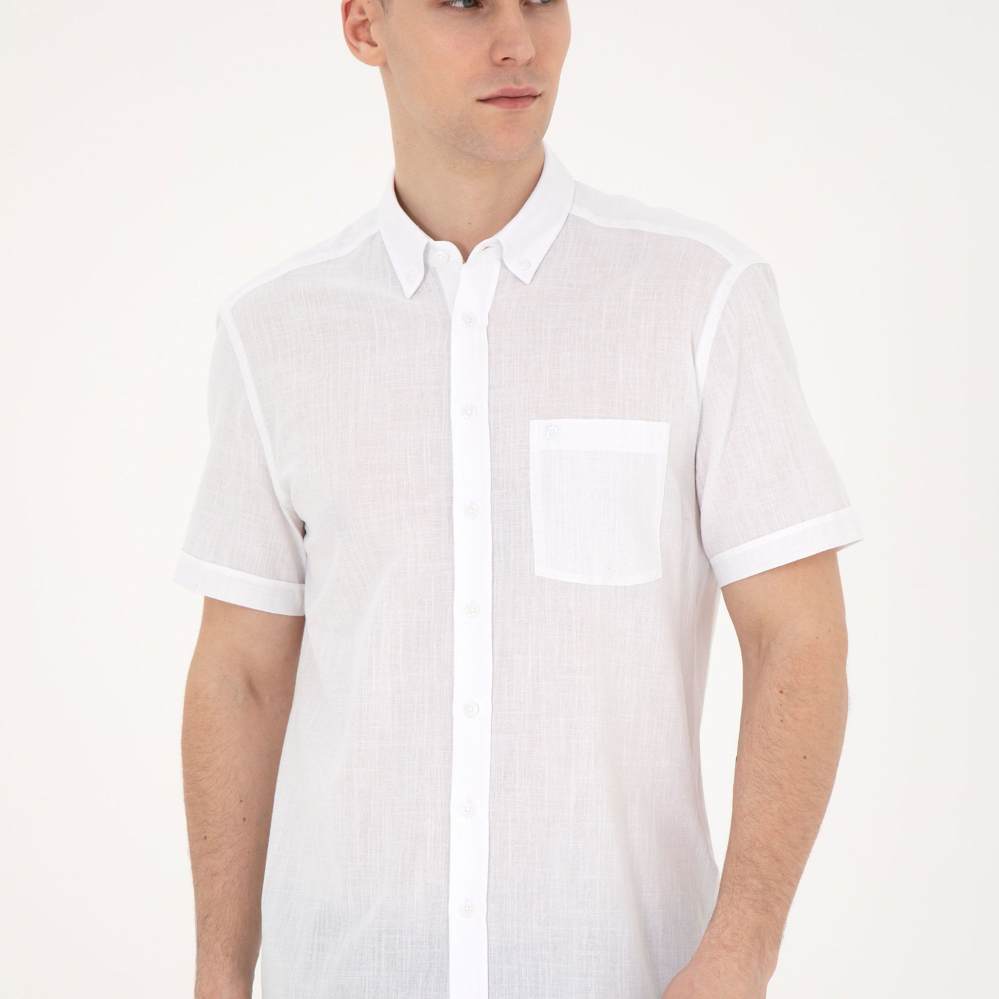 White Regular Fit Short Sleeve Shirt