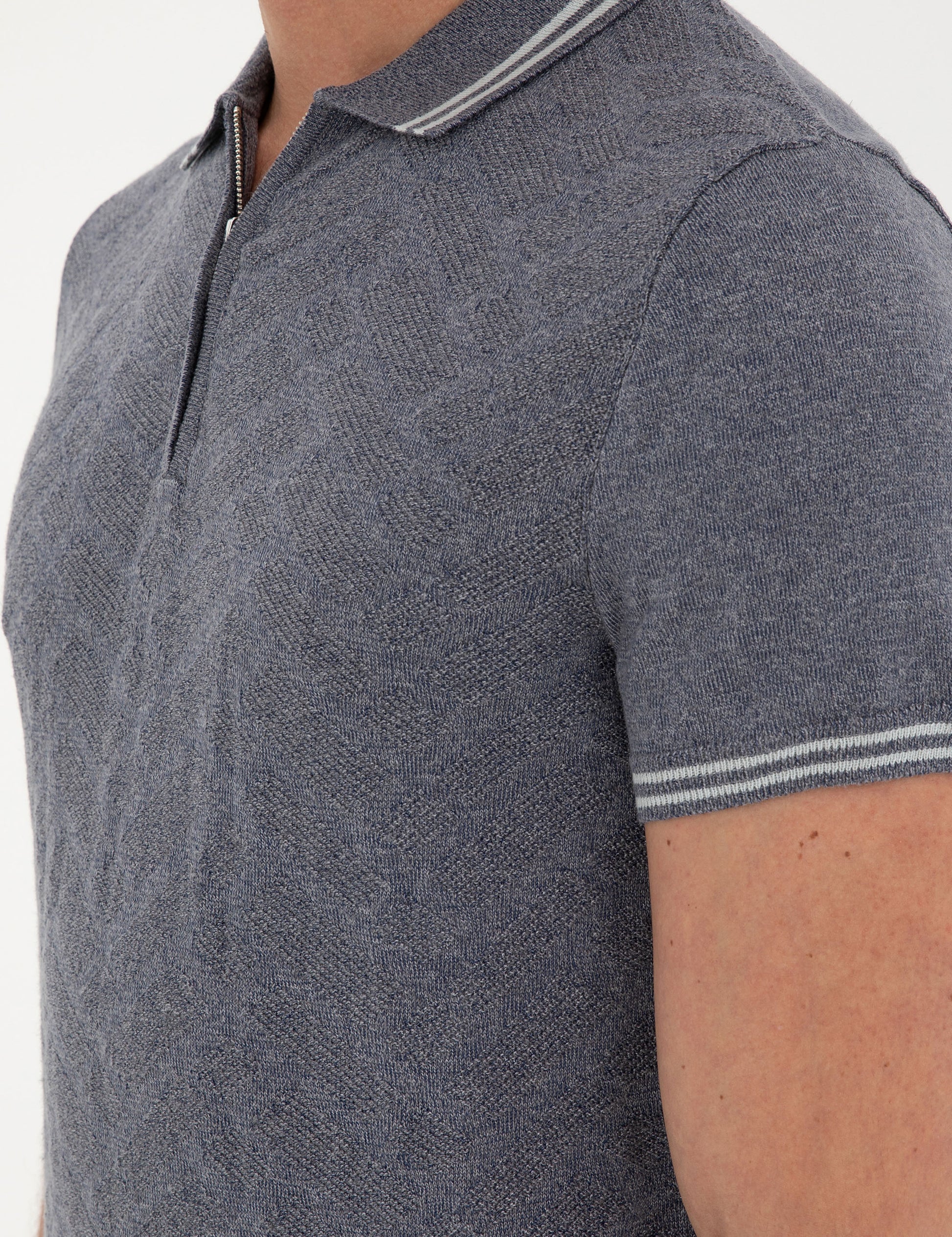 Indigo Slim Fit Zipper Polo Neck Linen Blend Knitwear T-Shirt