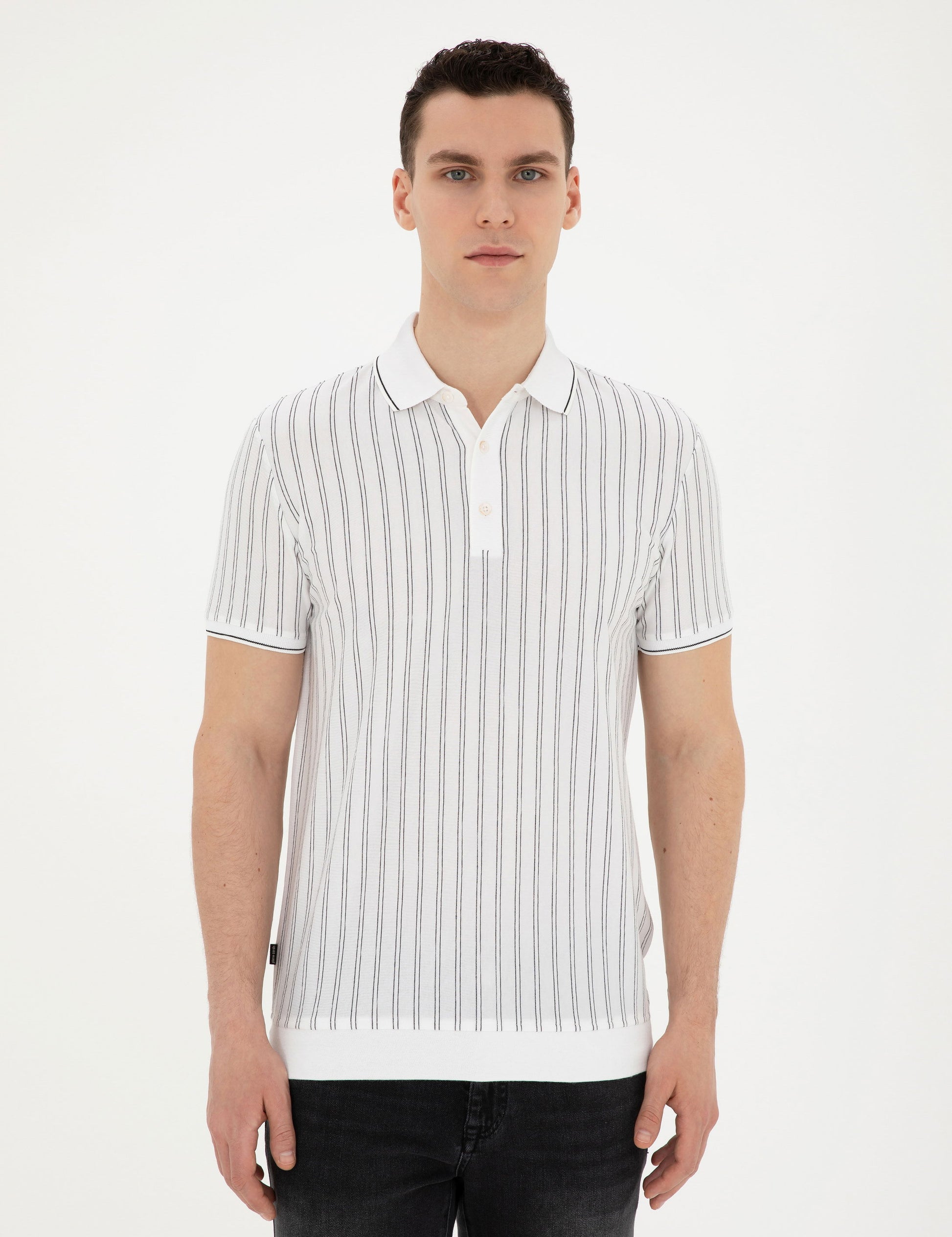 White Slim Fit T-Shirt