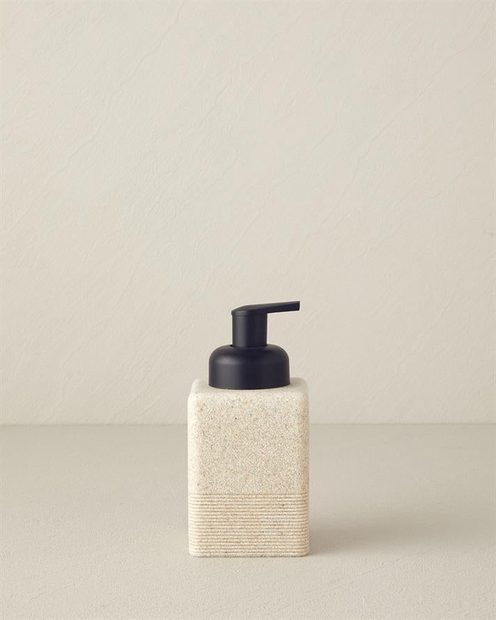 Daina 3-Piece Bathroom Set Beige