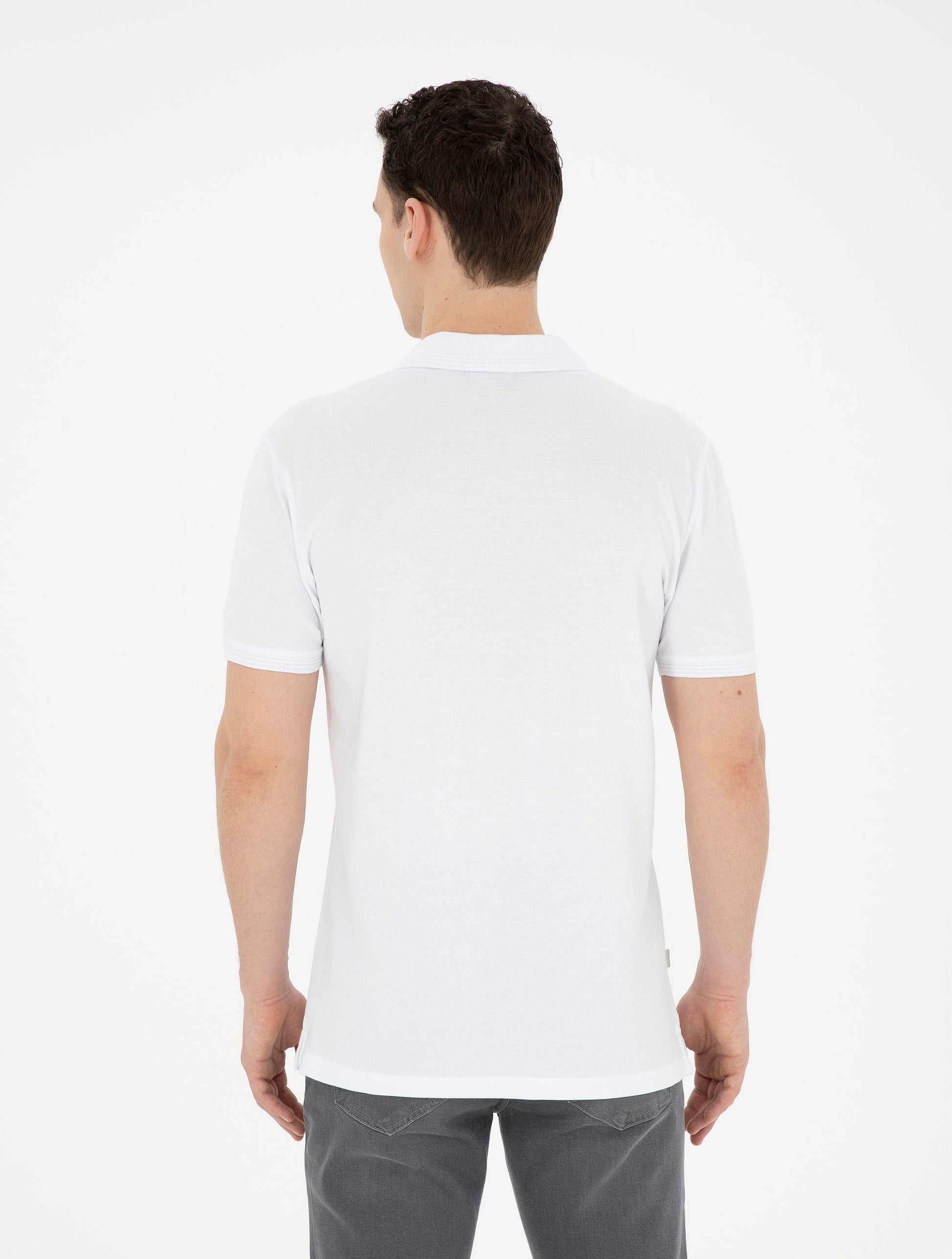 White Regular Fit Basic T-Shirt