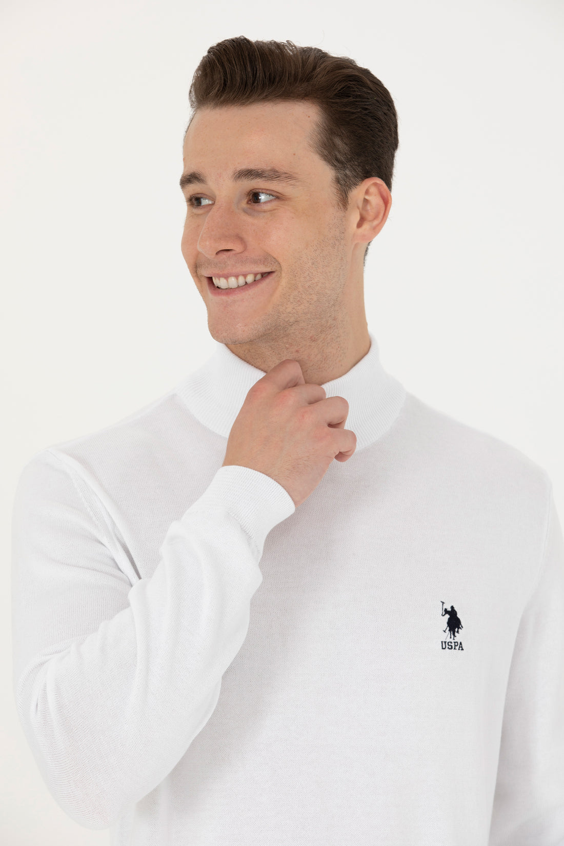 Men's White Basic Sweater