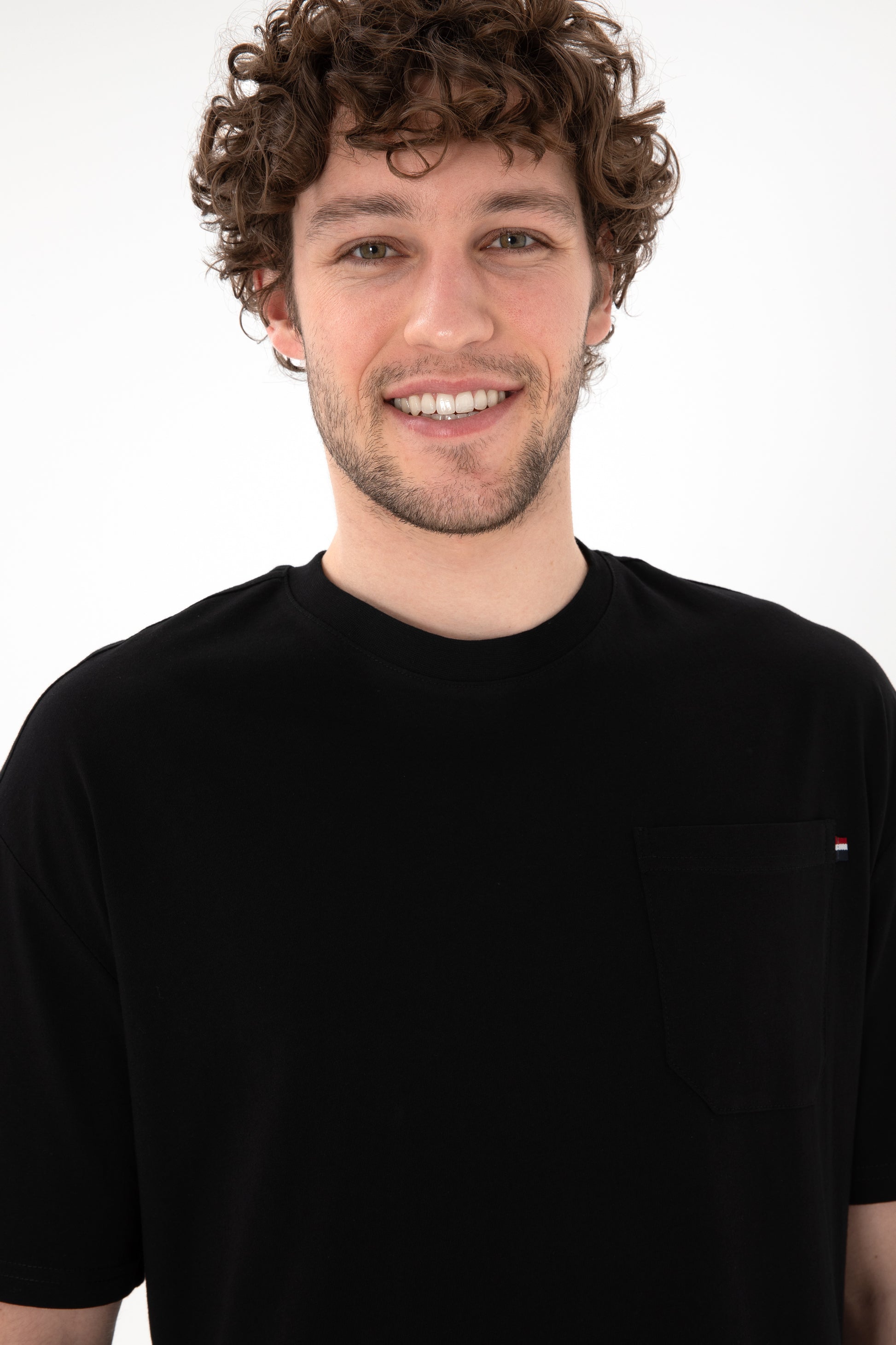Men's Comfort Fit Crew Neck Black T-Shirt