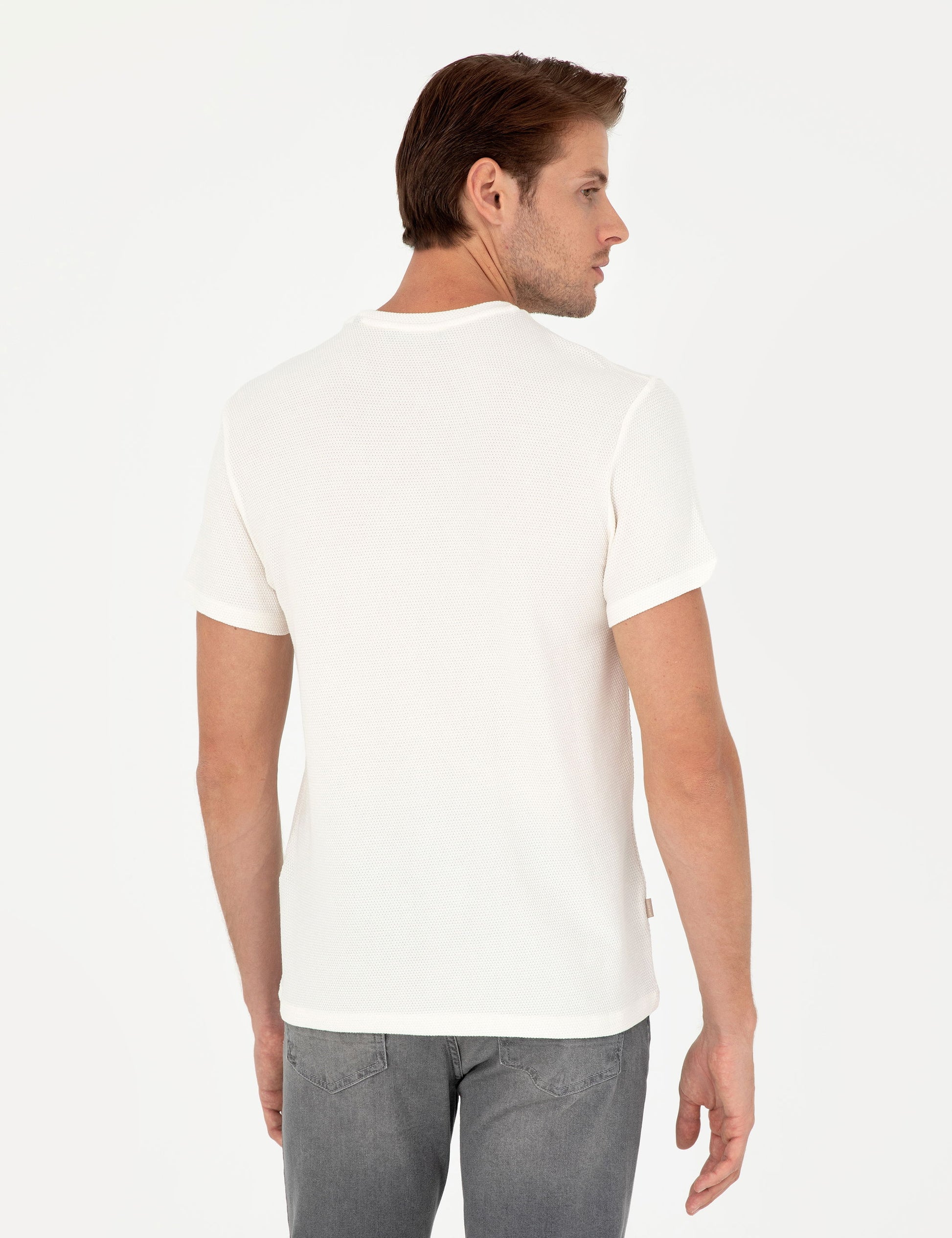 Ecru Slim Fit Basic T-Shirt