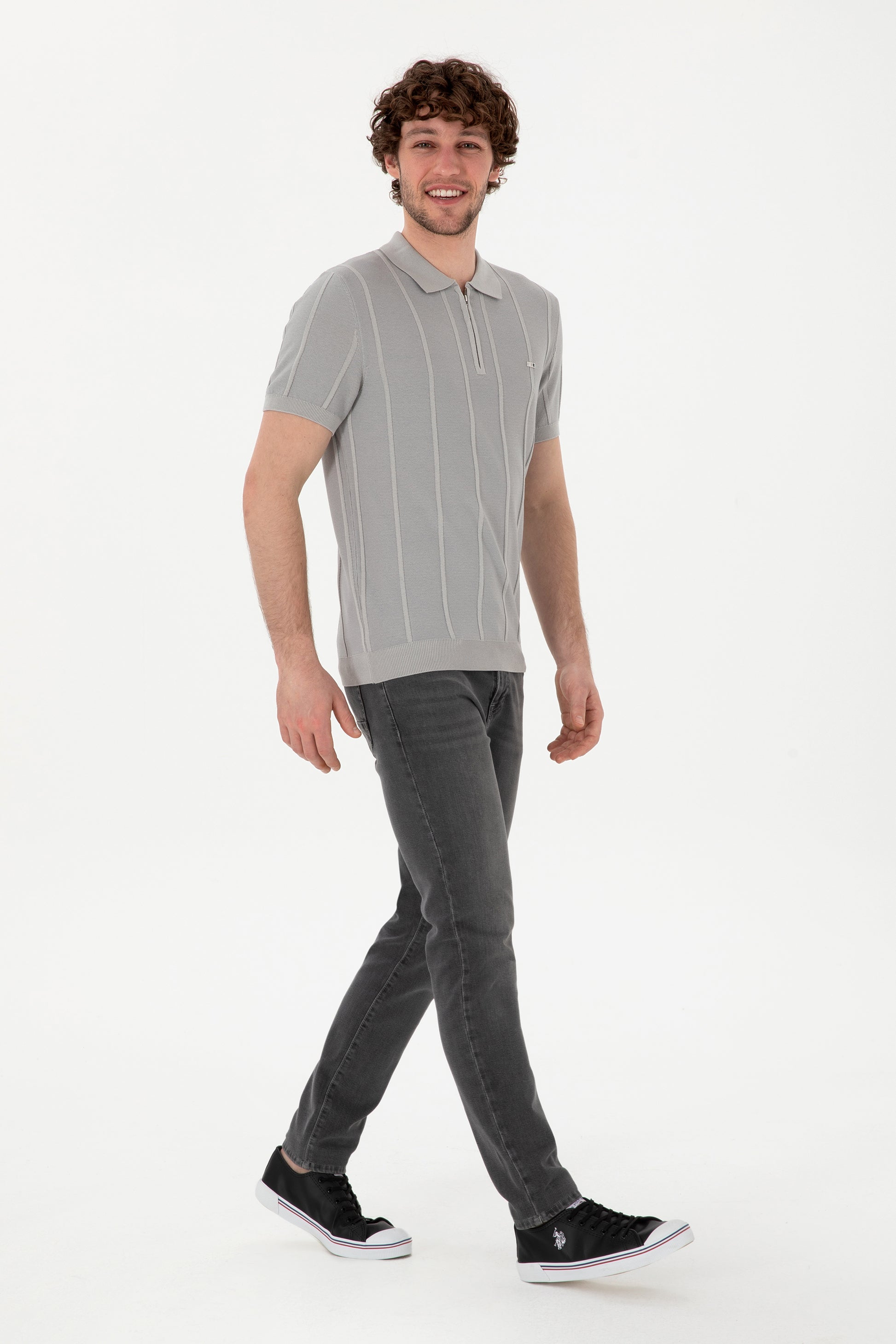 Men's Light Gray Sweater