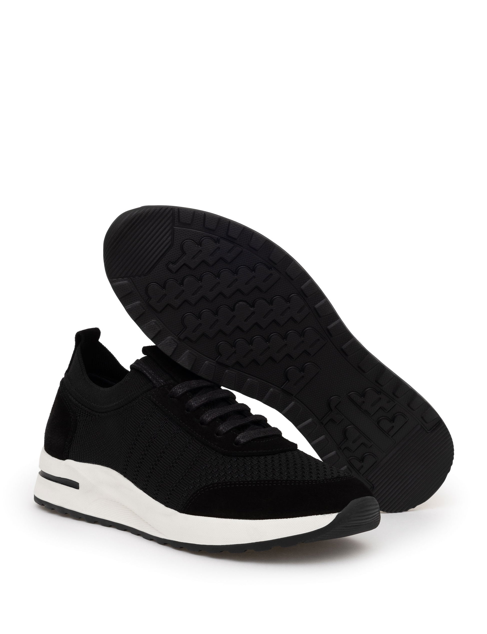Black Sneaker