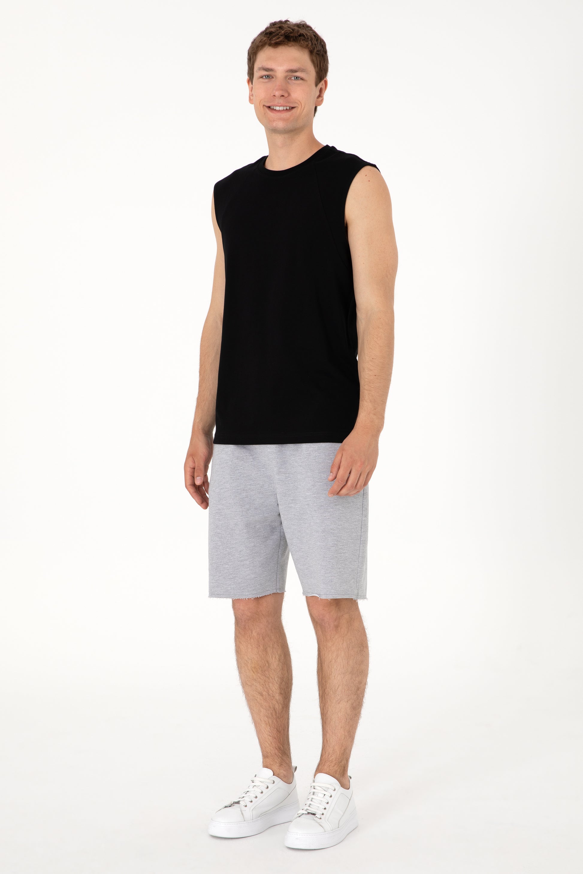 Men's Regular Fit Crew Neck Black T-Shirt