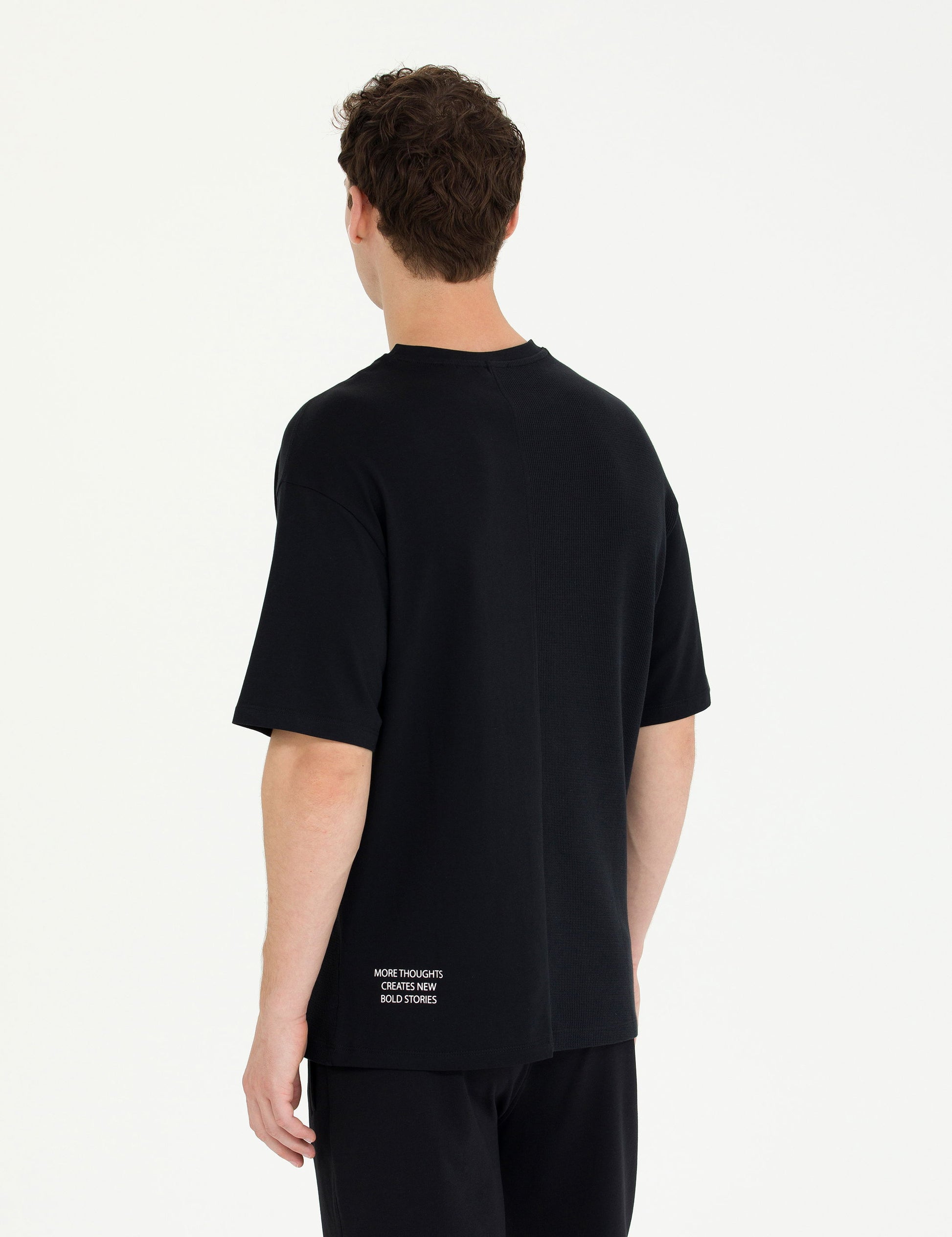 Black Regular Fit Crew Neck T-Shirt